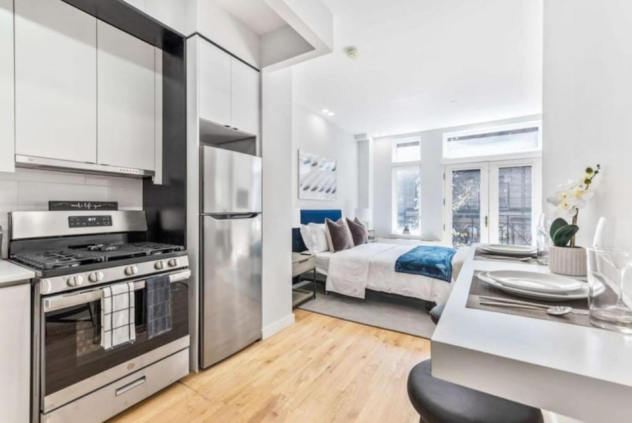 Hotel W Charming Juliet Balcony In Upper East *