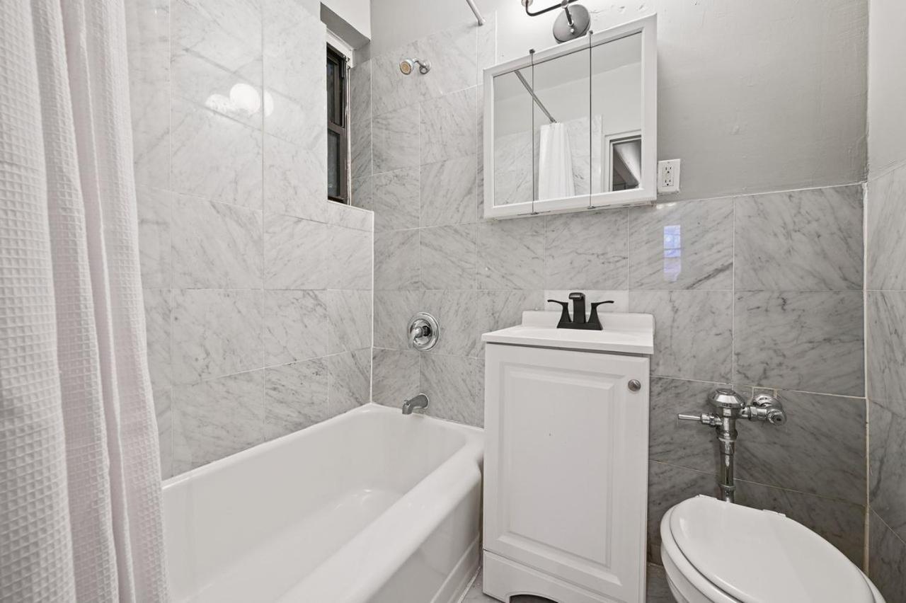 Căn hộ 385: Upper East Side *