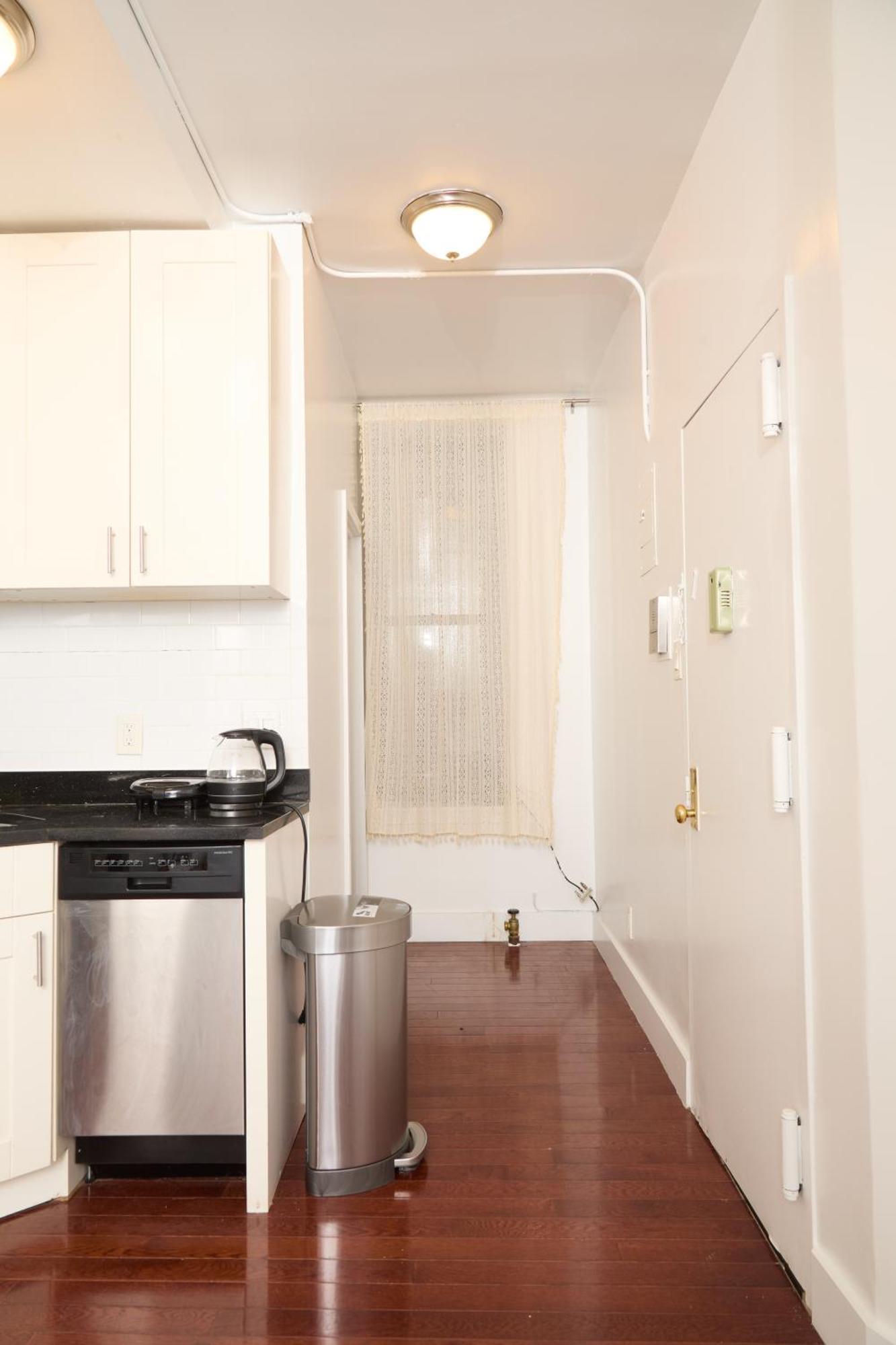 Căn hộ Private Loft In Hells Kitchen Near Times Square