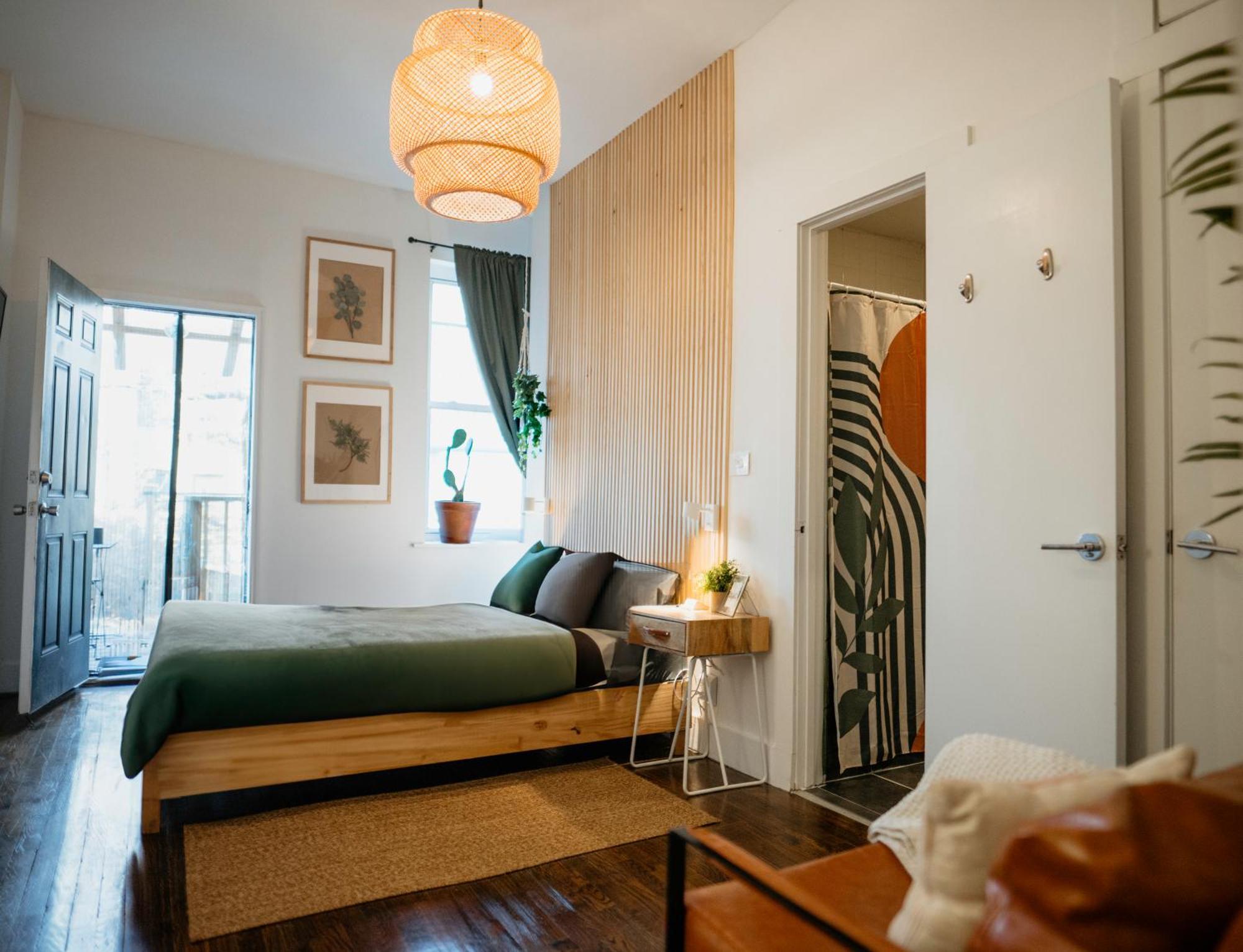 Hospedagem domiciliar Private With Private Bathroom And Backyard *