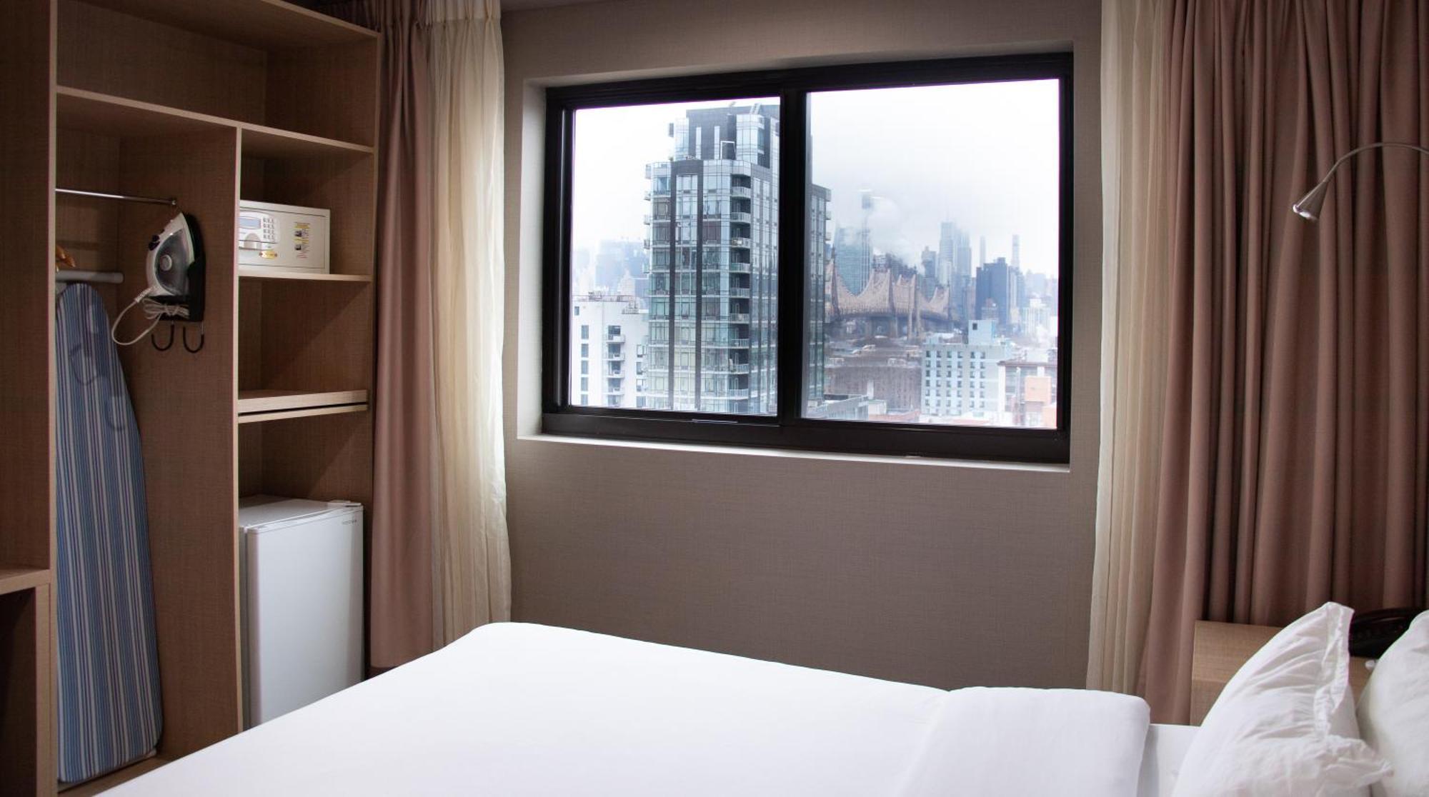 Lic Plaza Khách sạn 3*