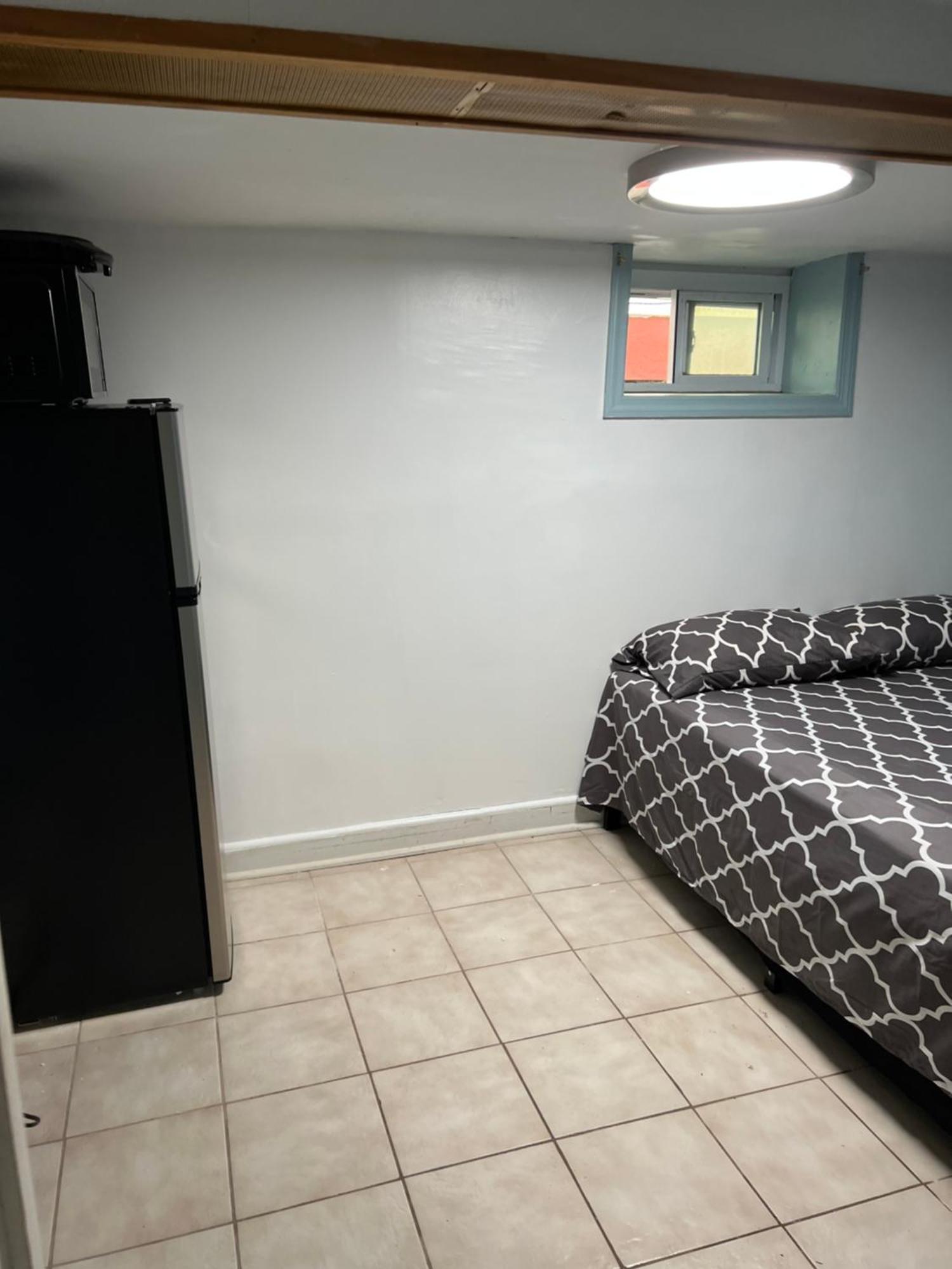 No Apt H 1 Basement Adrress Is Francis Lewis Blvd Queens Village Căn hộ *