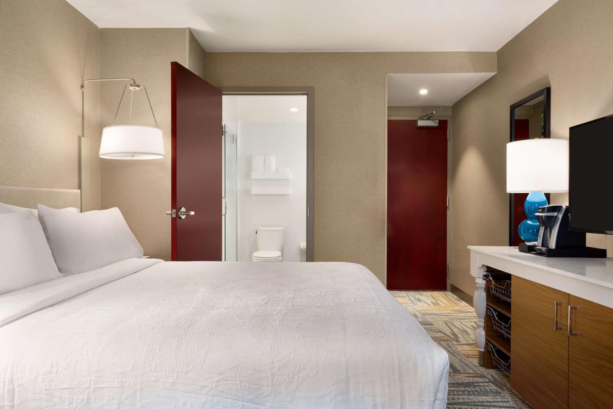 Hilton Garden Times Square South 3* Nova York