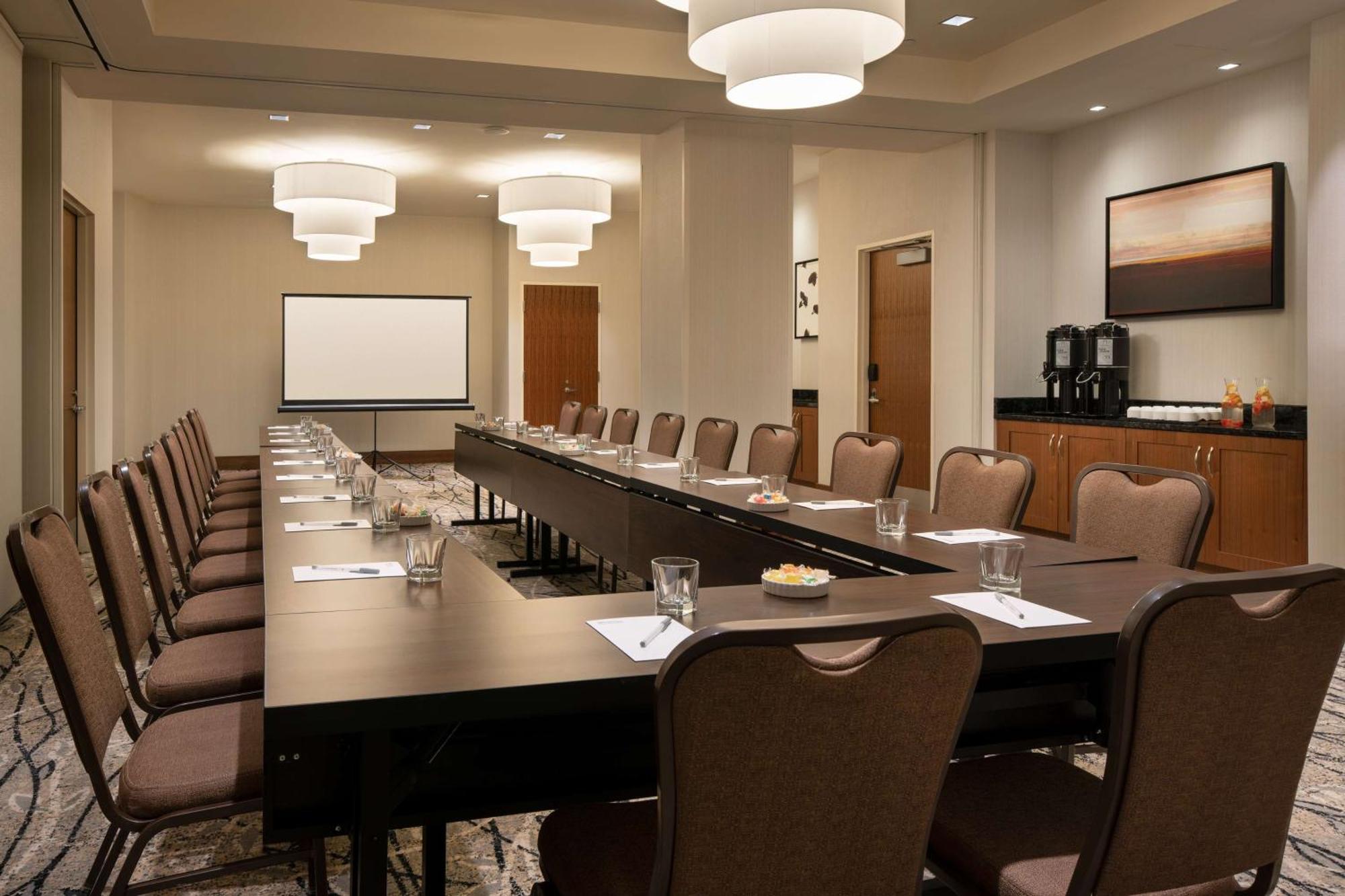 Hilton Garden Long Island Khách sạn New York