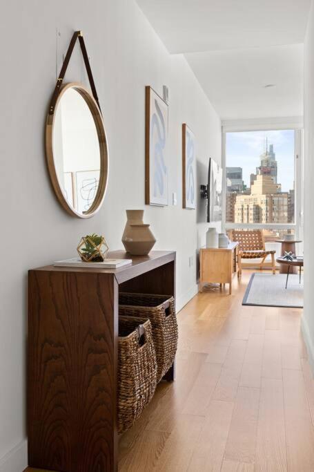 1 Bd Luxury With Stunning Views