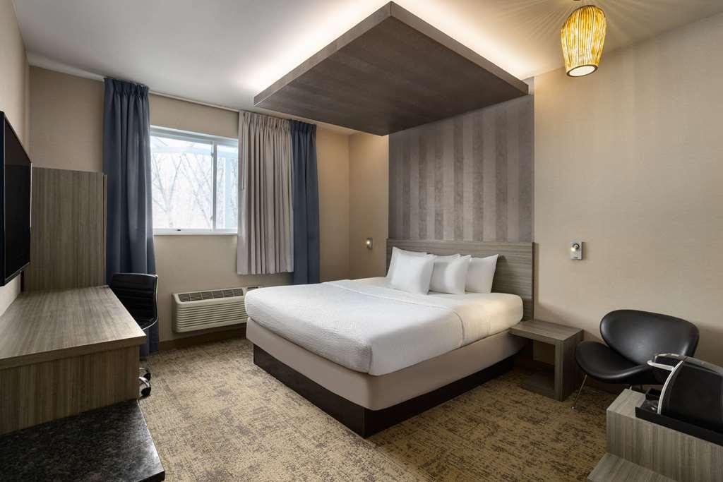 Khách sạn Ramada By Wyndham Bronx New York