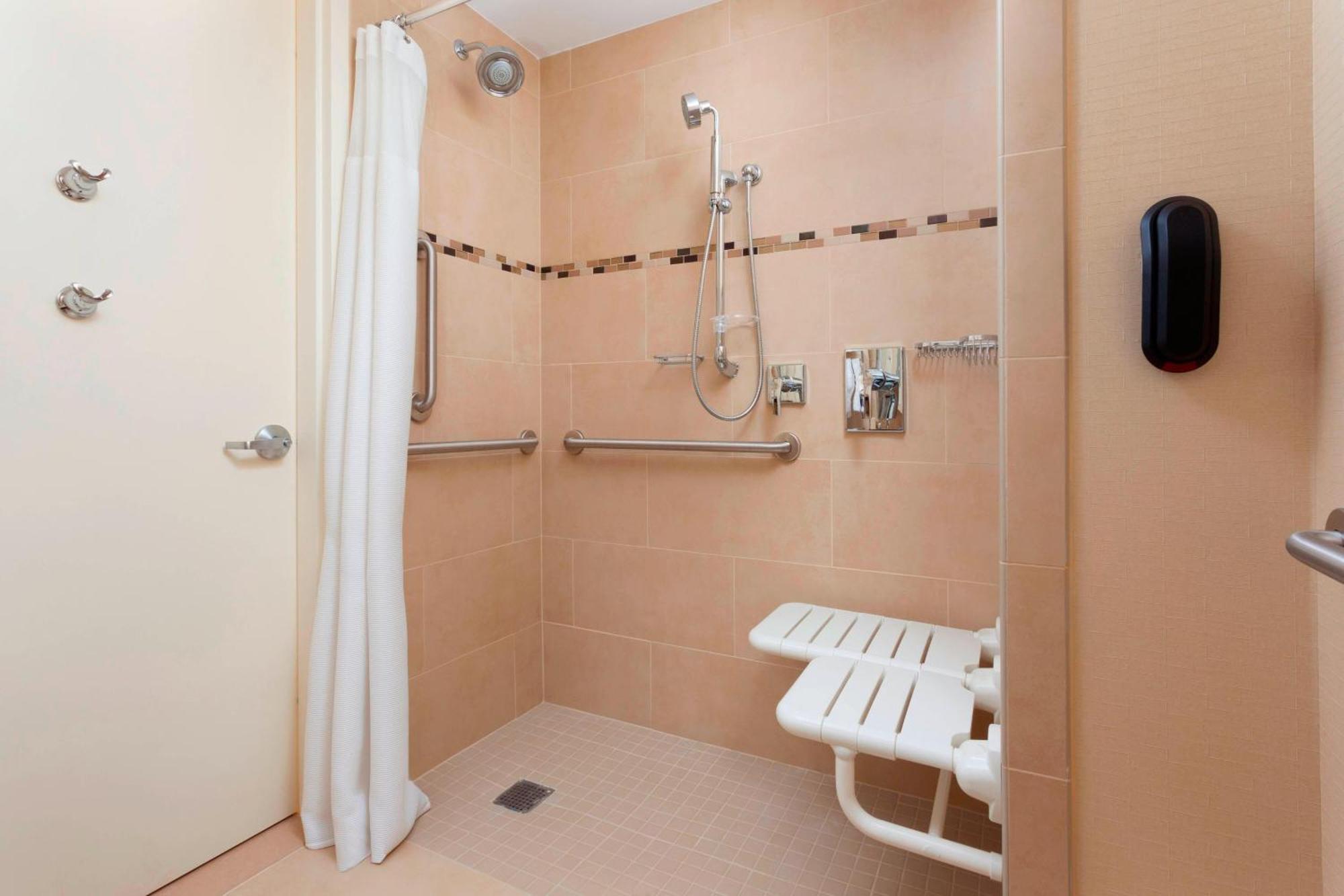 Khách sạn Fairfield & By Marriott Midtown Manhattan/penn Station 4*