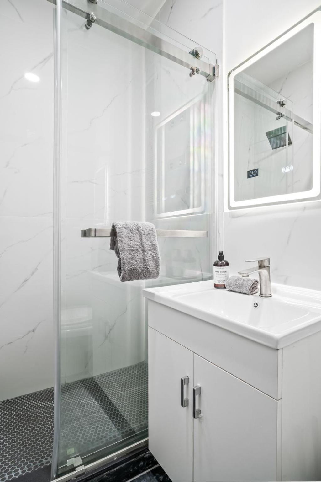 Relaxing 3br 1bath Apartment New York
