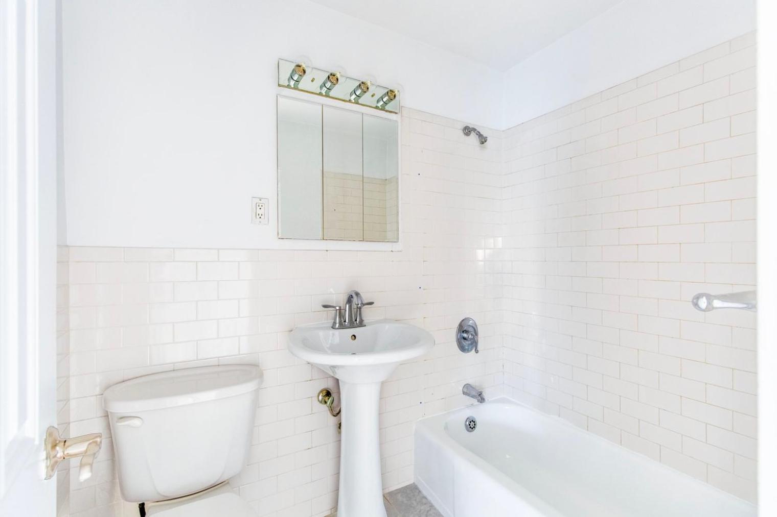 Căn hộ Uws 1br W In-unit Wd Elevator Nr Park Nyc-1324 *