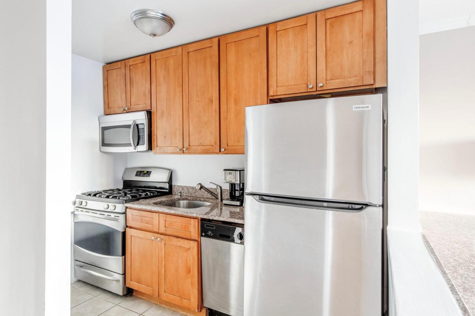 Căn hộ Uws 1br W In-unit Wd Elevator Nr Park Nyc-1324