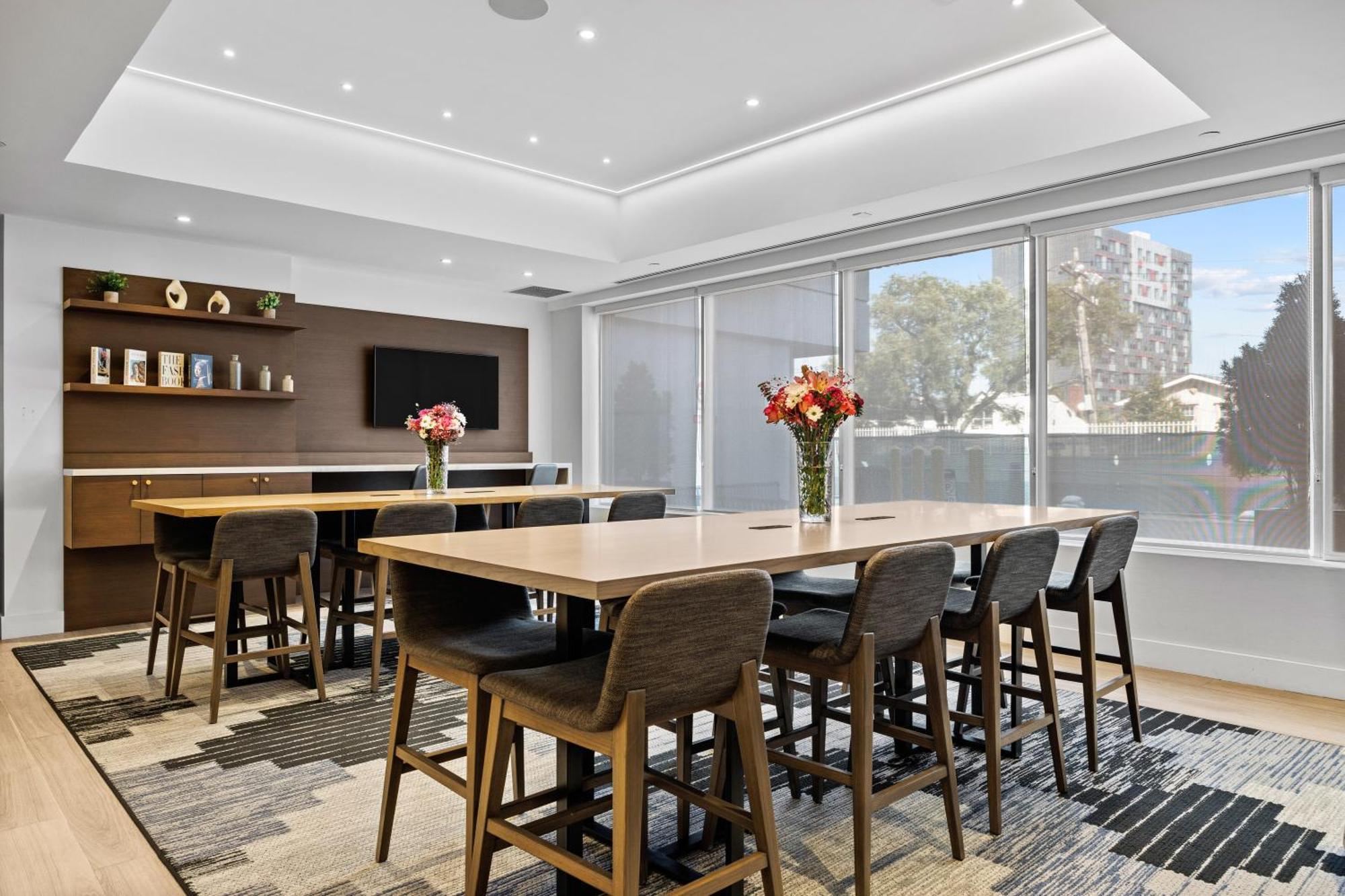 Doubletree By Hilton Jfk Airport Khách sạn