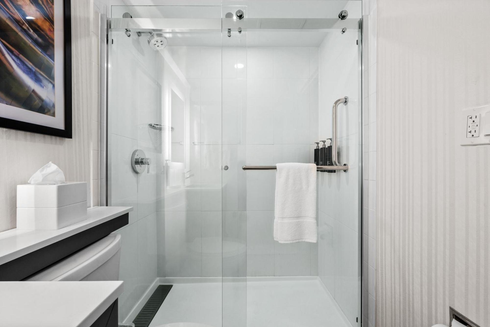 Khách sạn Doubletree By Hilton Jfk Airport New York