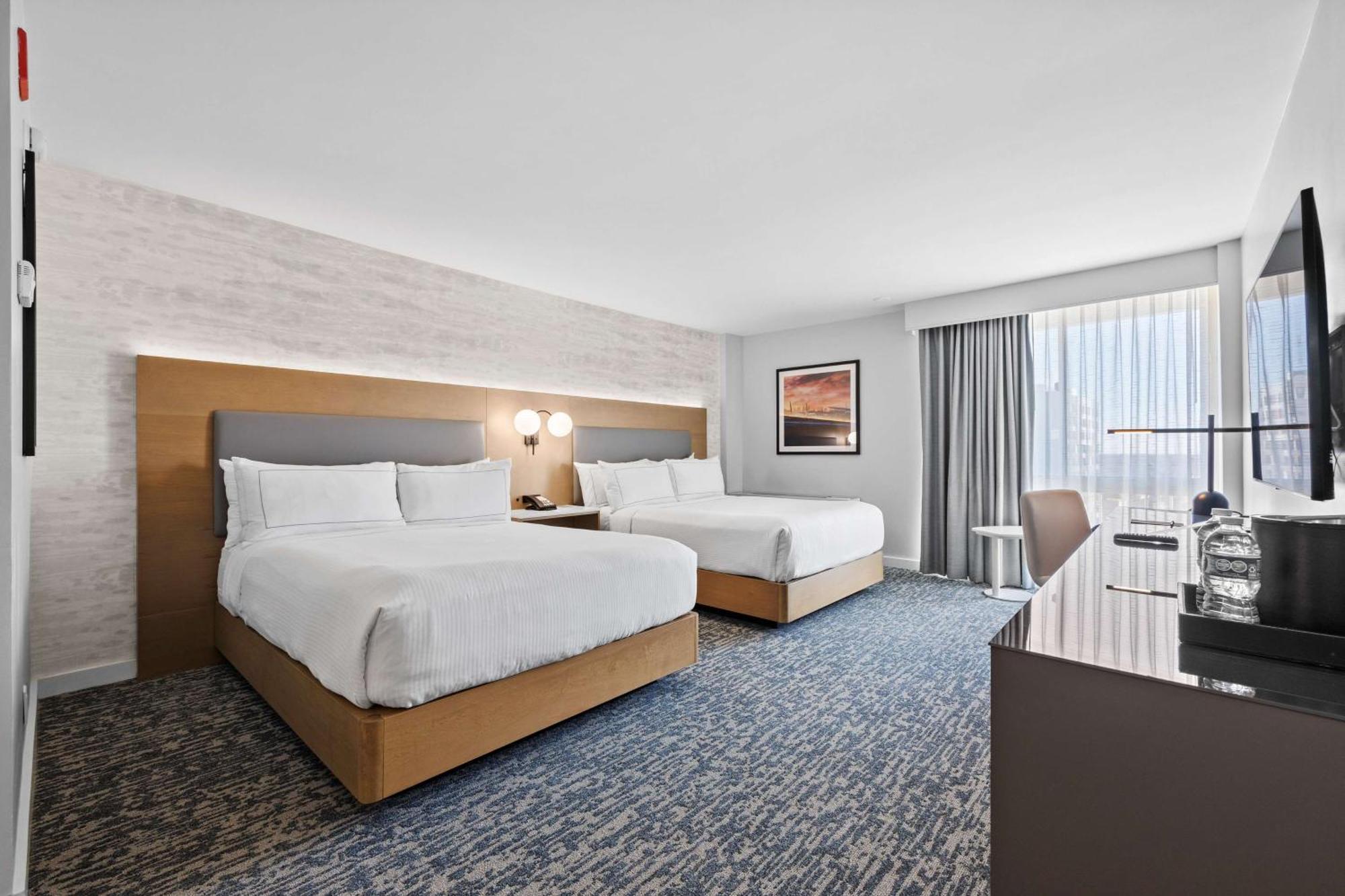 Doubletree By Hilton Jfk Airport Khách sạn 3*