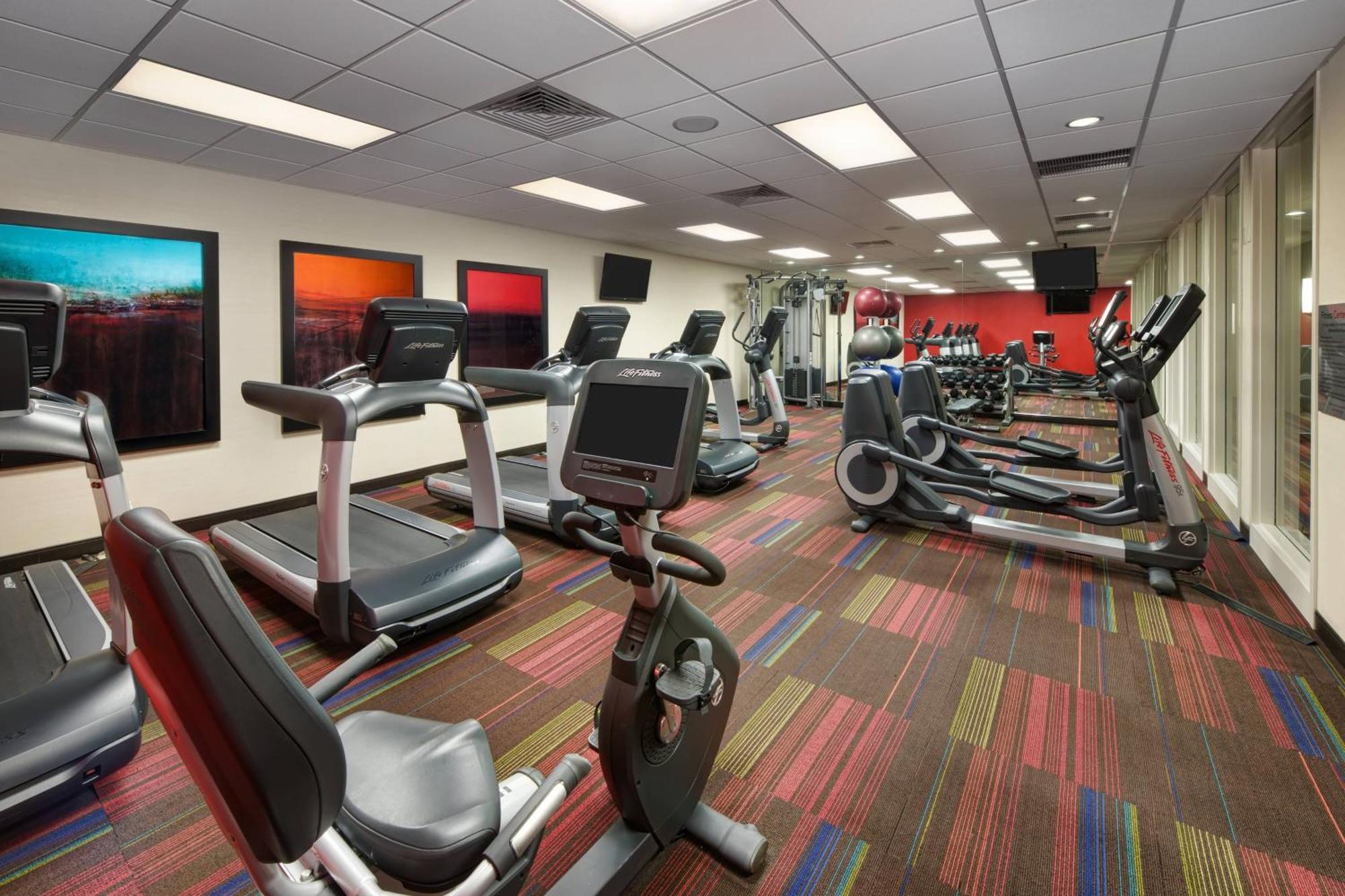 Courtyard By Marriott Times Square West Khách sạn 3*