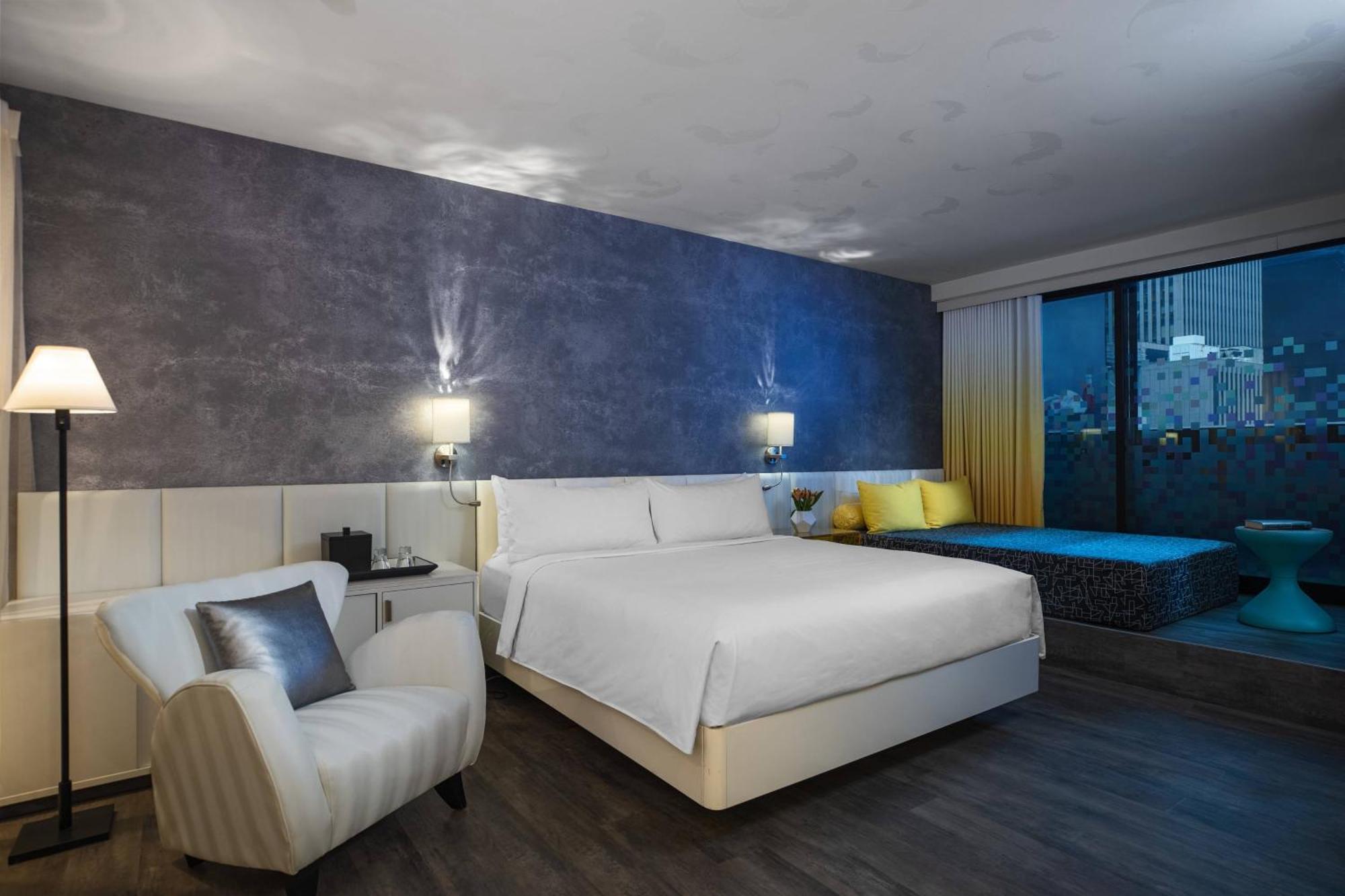 Renaissance Times Square By Marriott Khách sạn