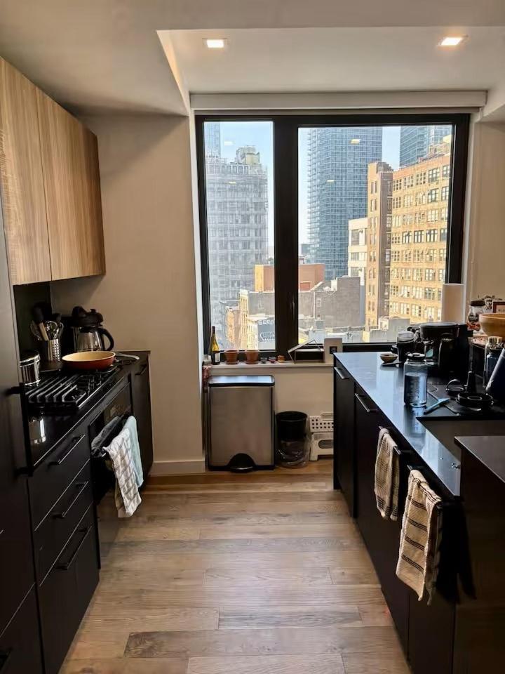 Chelsea Gem Modern 2br Prime 23rd & 7th Spot