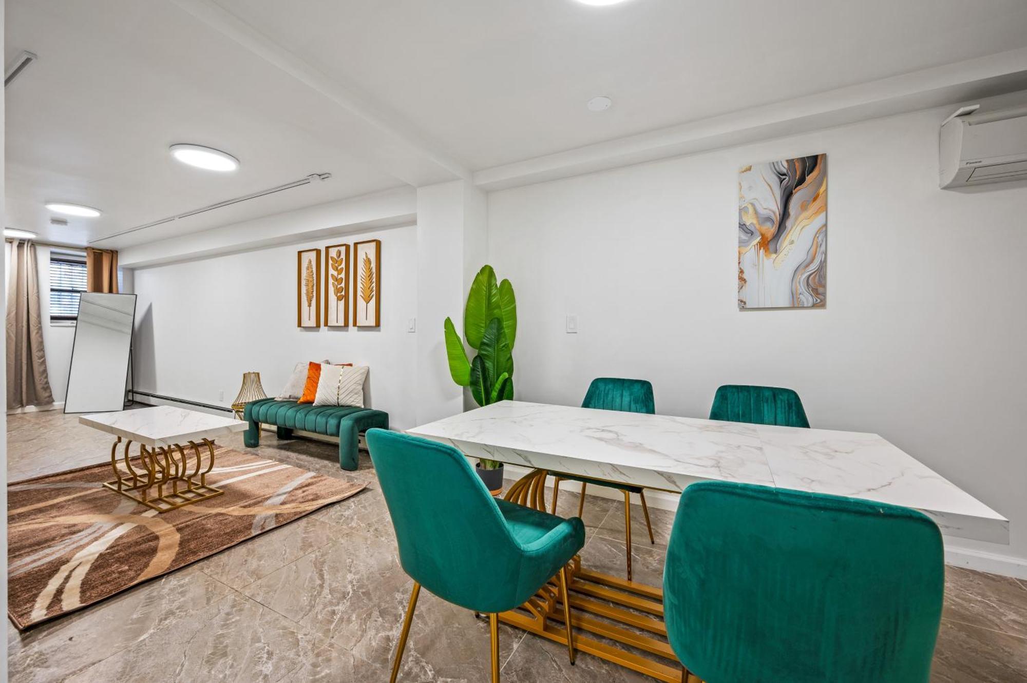 Upper East Side Luxury 3br 2b 1700 Square Feet Khách sạn 4*