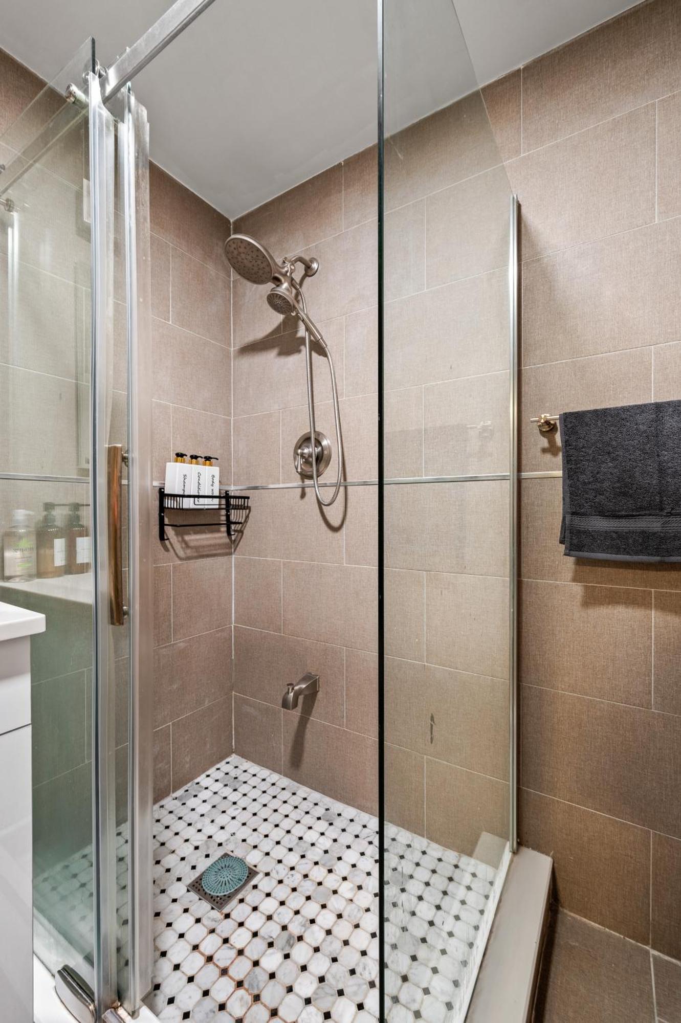 Upper East Side Luxury 3br 2b 1700 Square Feet Khách sạn 4*