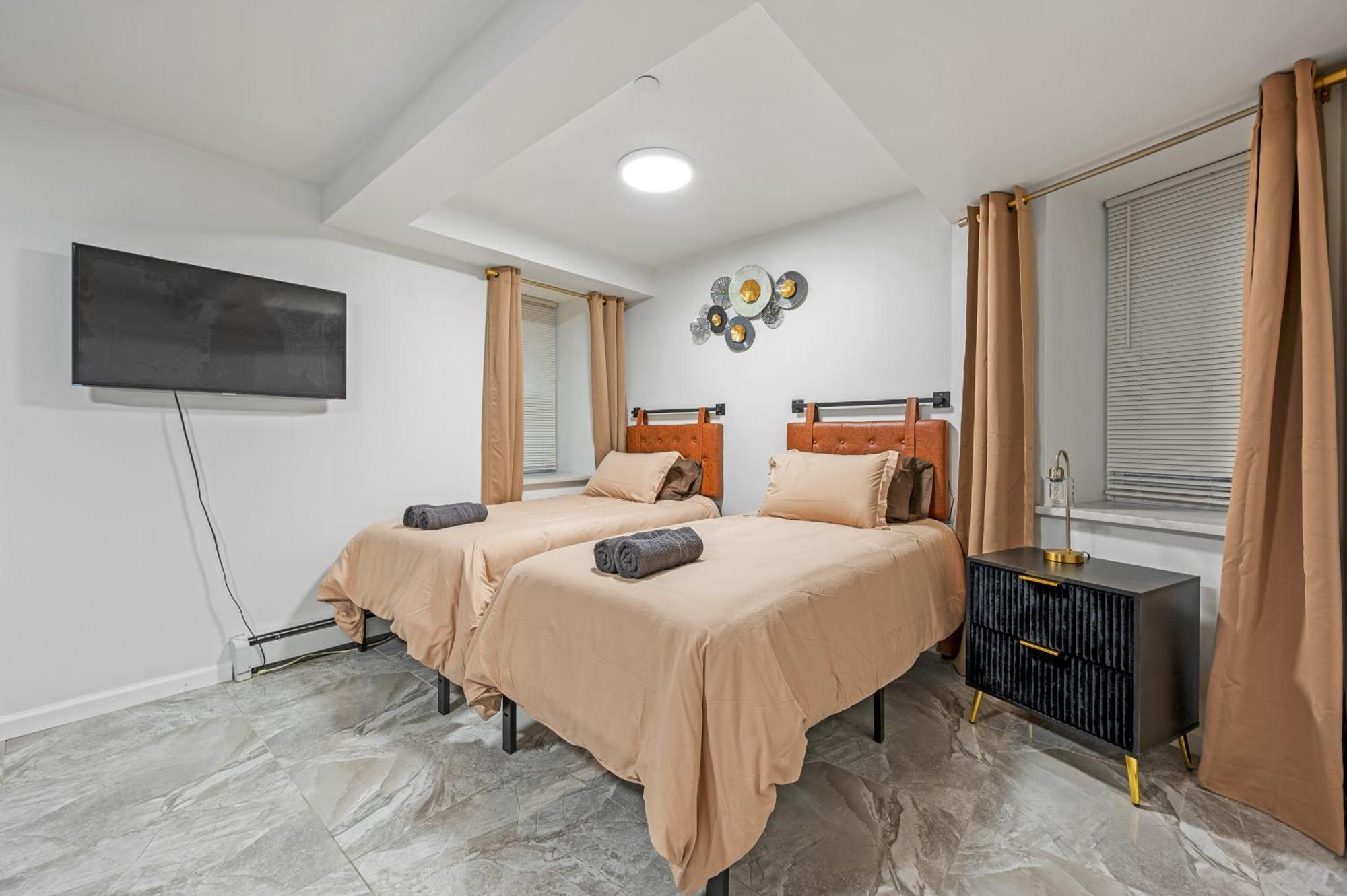Upper East Side Luxury 3br 2b 1700 Square Feet Khách sạn