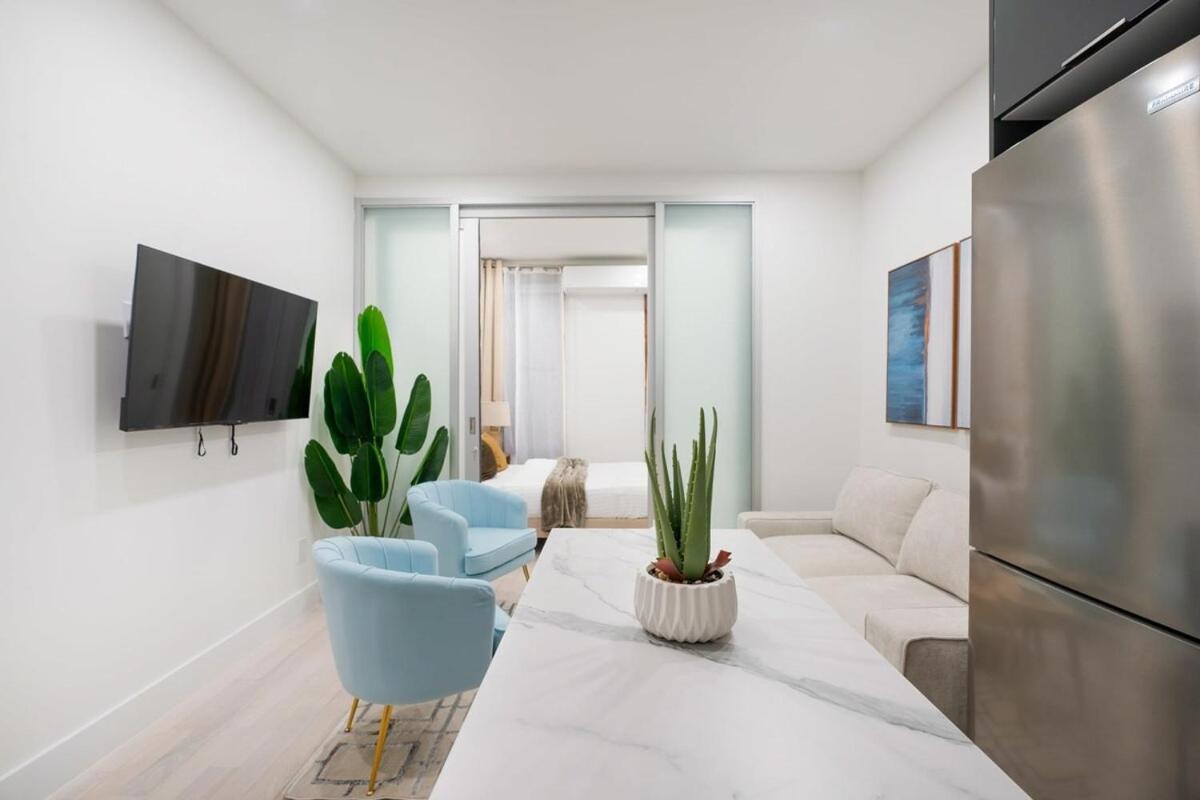 Apartamento 317-2a Sleek Modern 1br Ues W&d Nova York