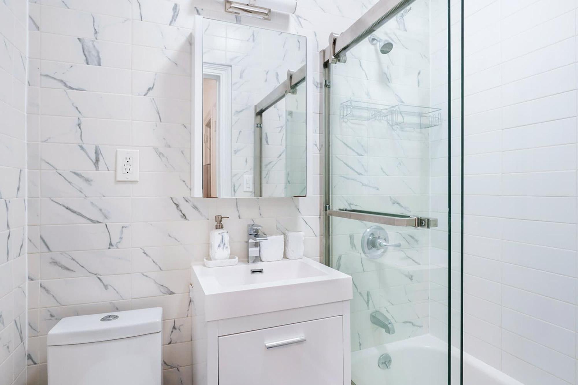Căn hộ 444-1a Beautiful 1br Midtown West *