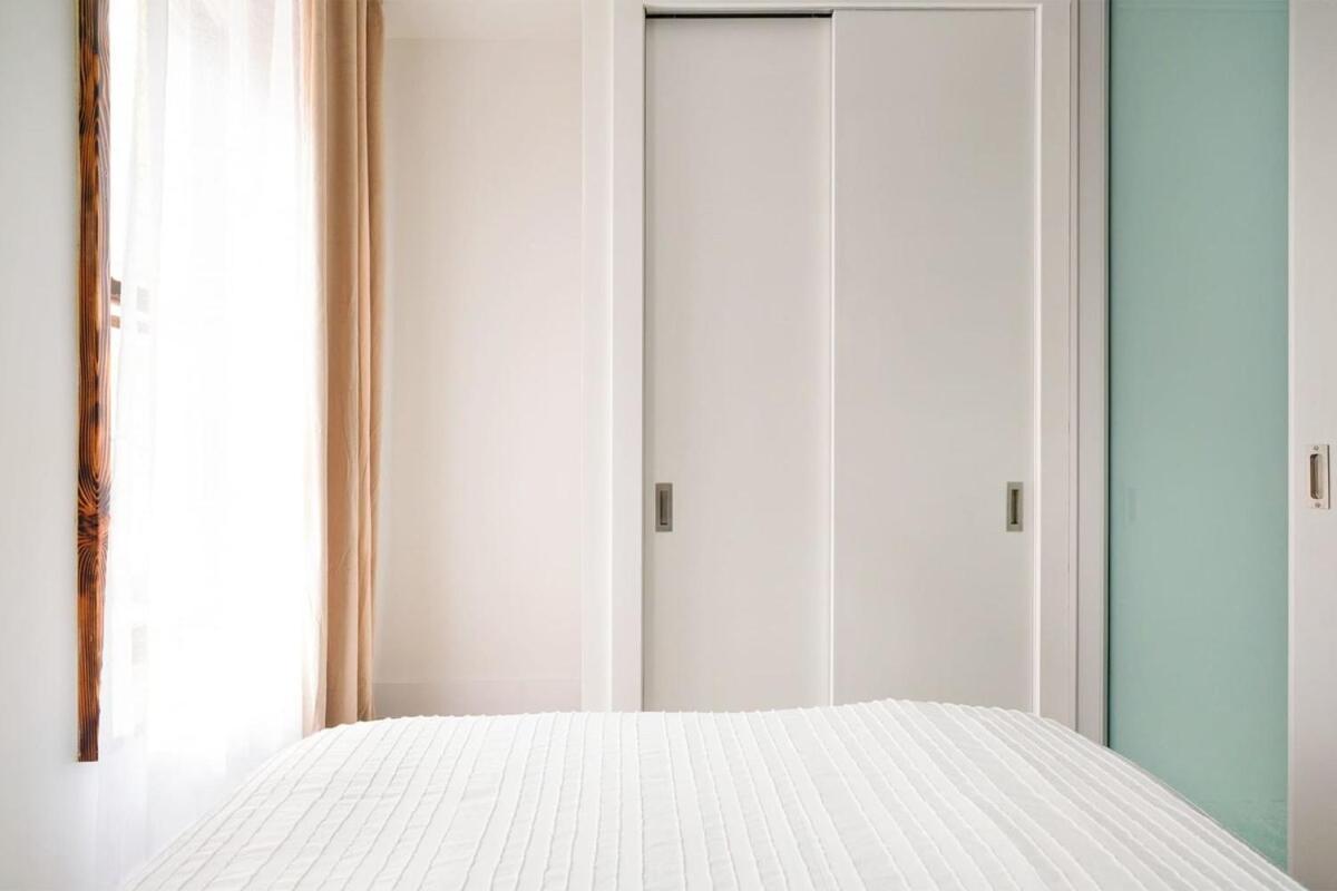 317-2a Sleek Modern 1br Ues W&d *