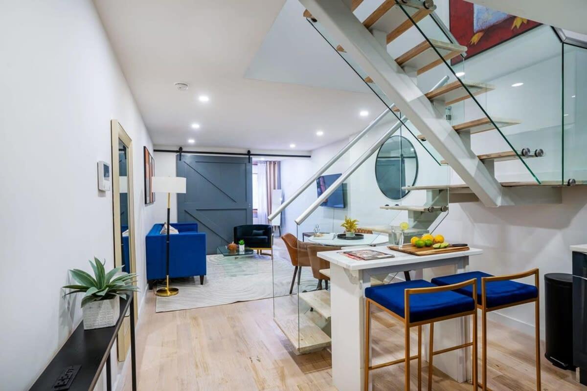 Căn hộ 75-3b 3br Luxury Duplex Brand New W&d Elevator New York