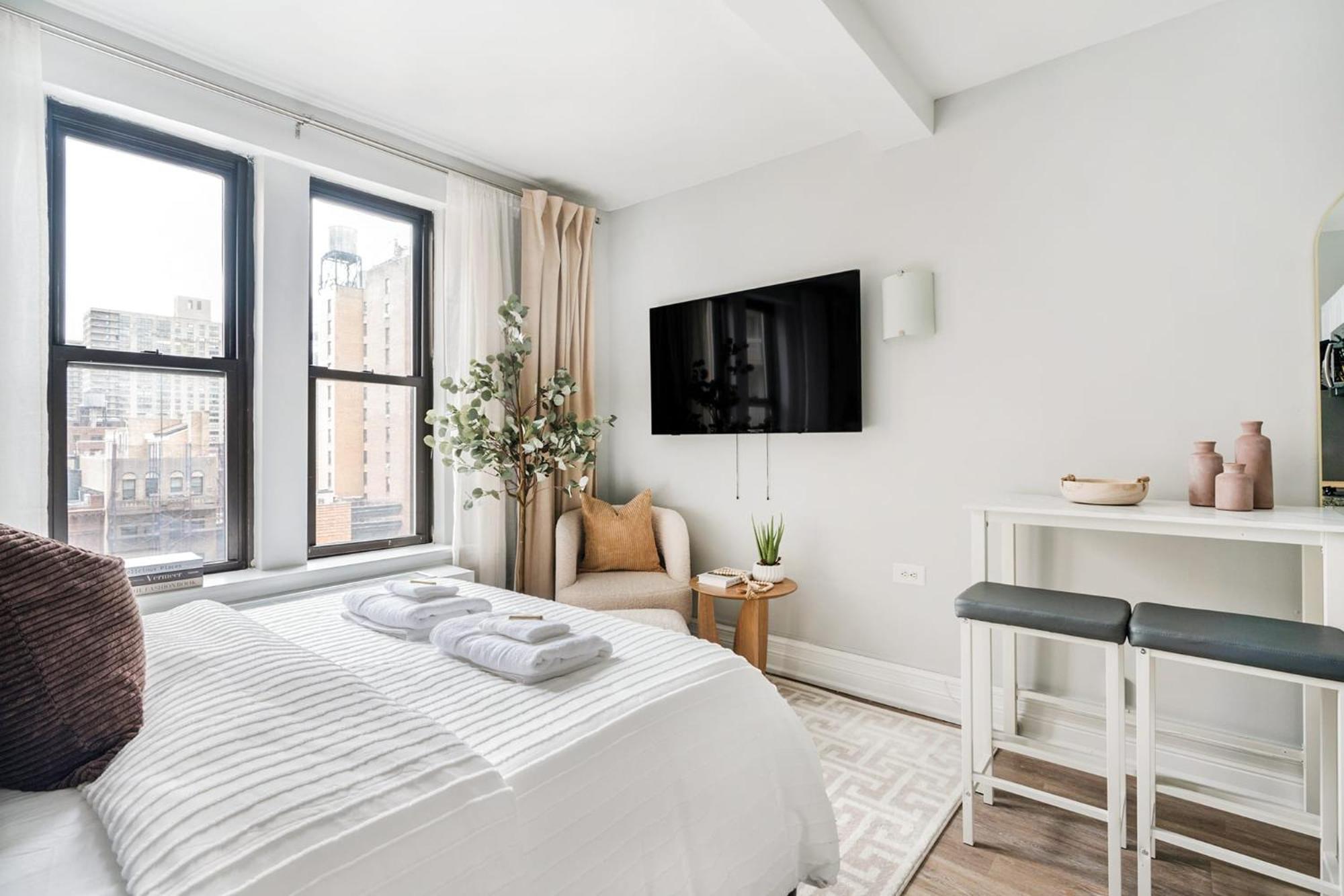 73-819 New Uws Doorman Gym Apartamento