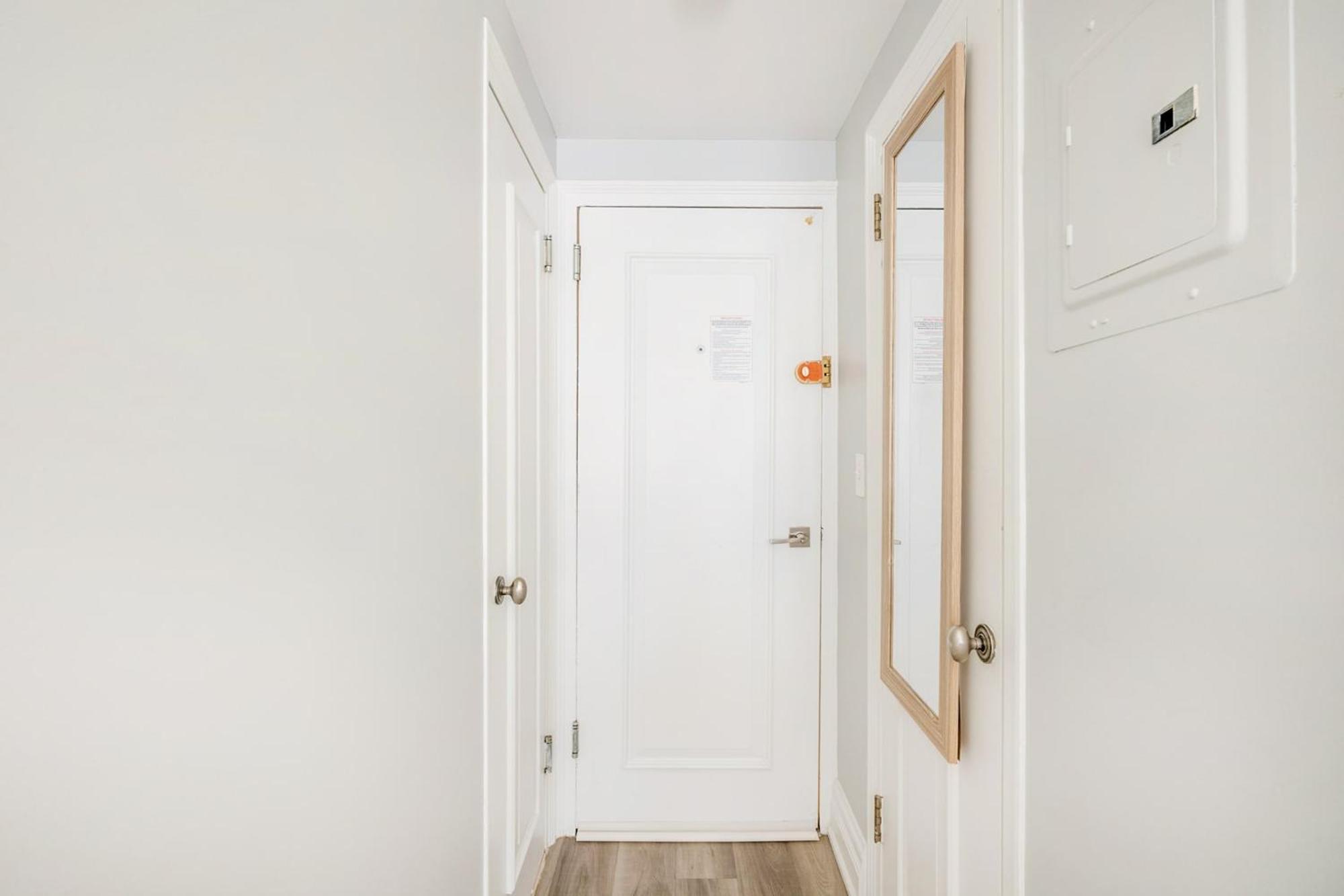 73-318 New Uws Doorman Gym Apartamento
