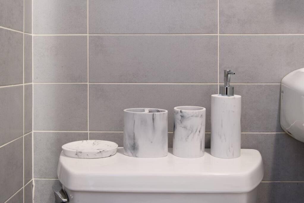 Căn hộ 69-5d Winter Getaway Stylish Lower East Side 1br