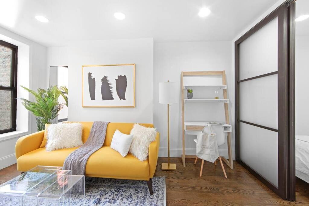 Căn hộ 69-4b Celebrate New Year In Style Modern 1br In Prime Lower East Side New York