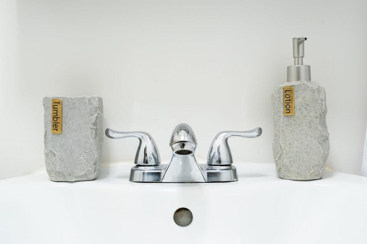 Căn hộ 49-3b Newly Renovated 2br Wd Midtown East