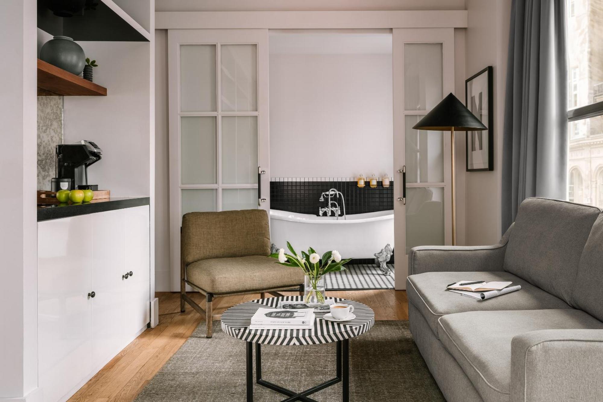 Khách sạn Sonder Duane Street New York