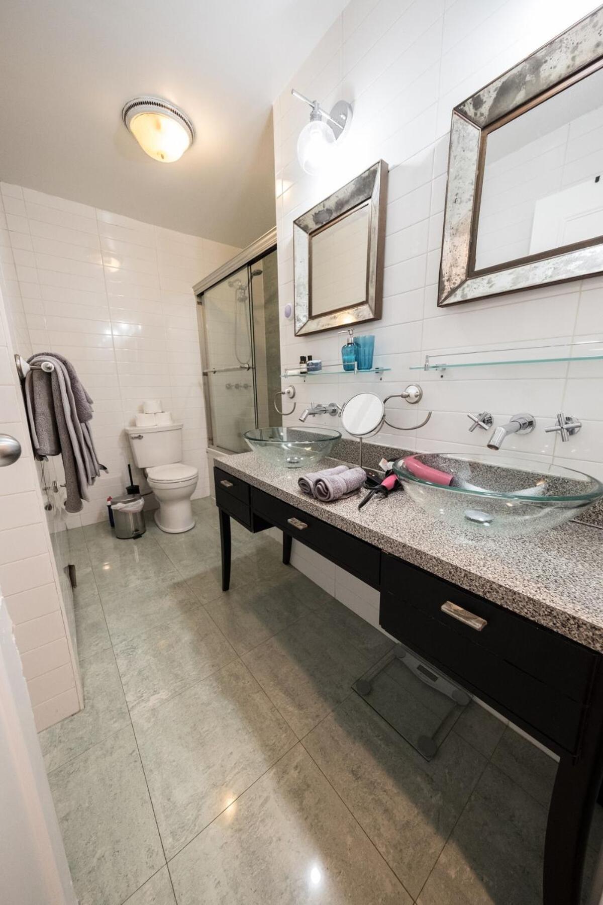 Apartment Spacious 4br 2ba With Private Outdoor Space Uws *