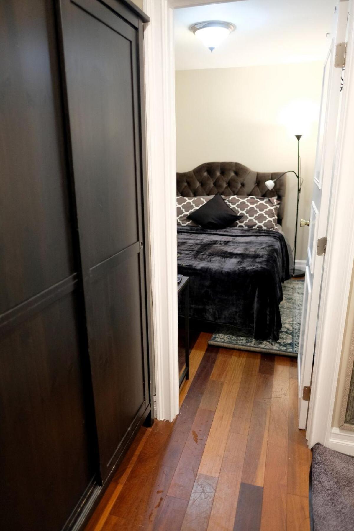 Spacious 4br 2ba With Private Outdoor Space Uws Apartment