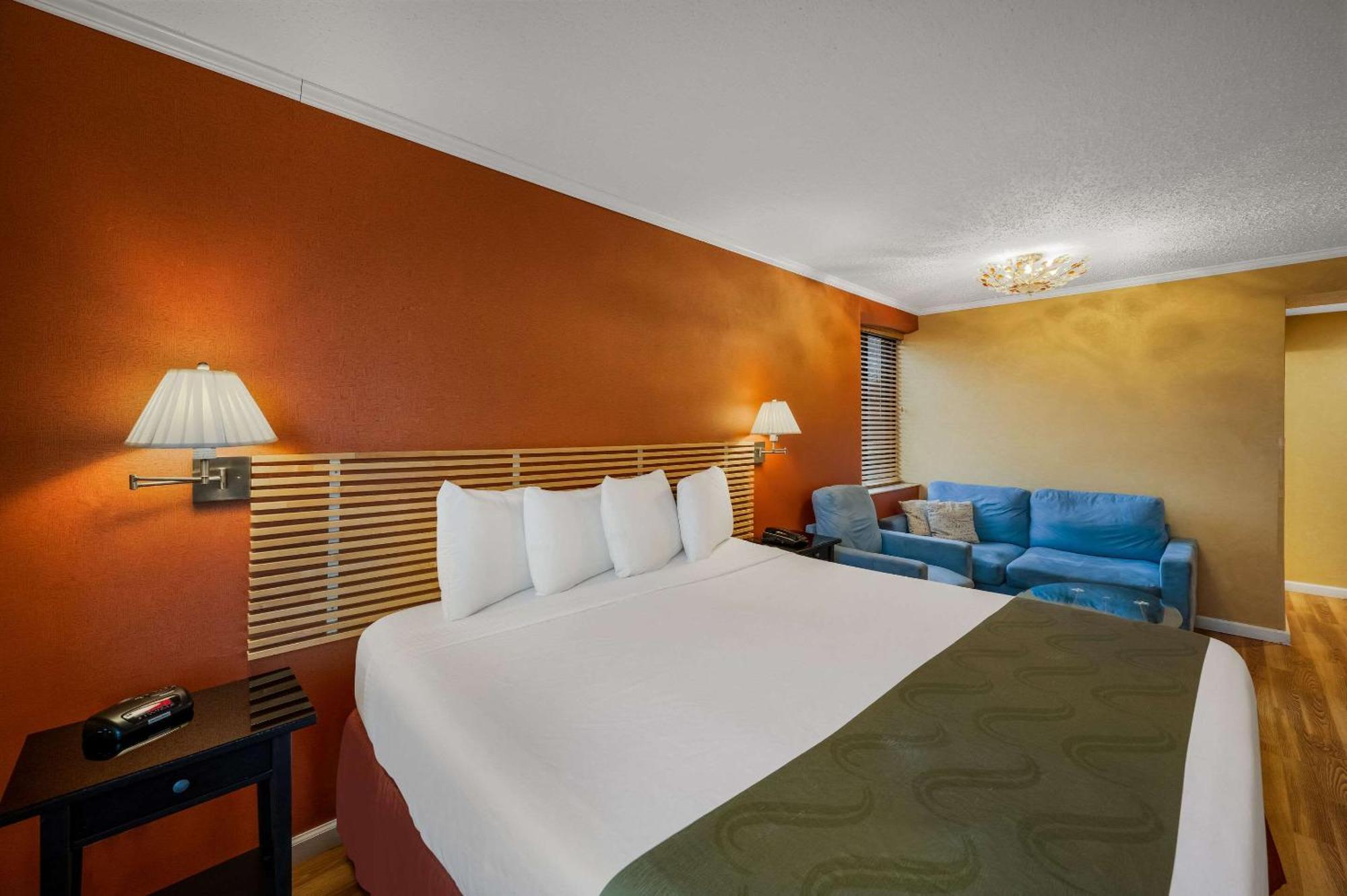 Quality Jfk Airport Rockaway Blvd Khách sạn 2*