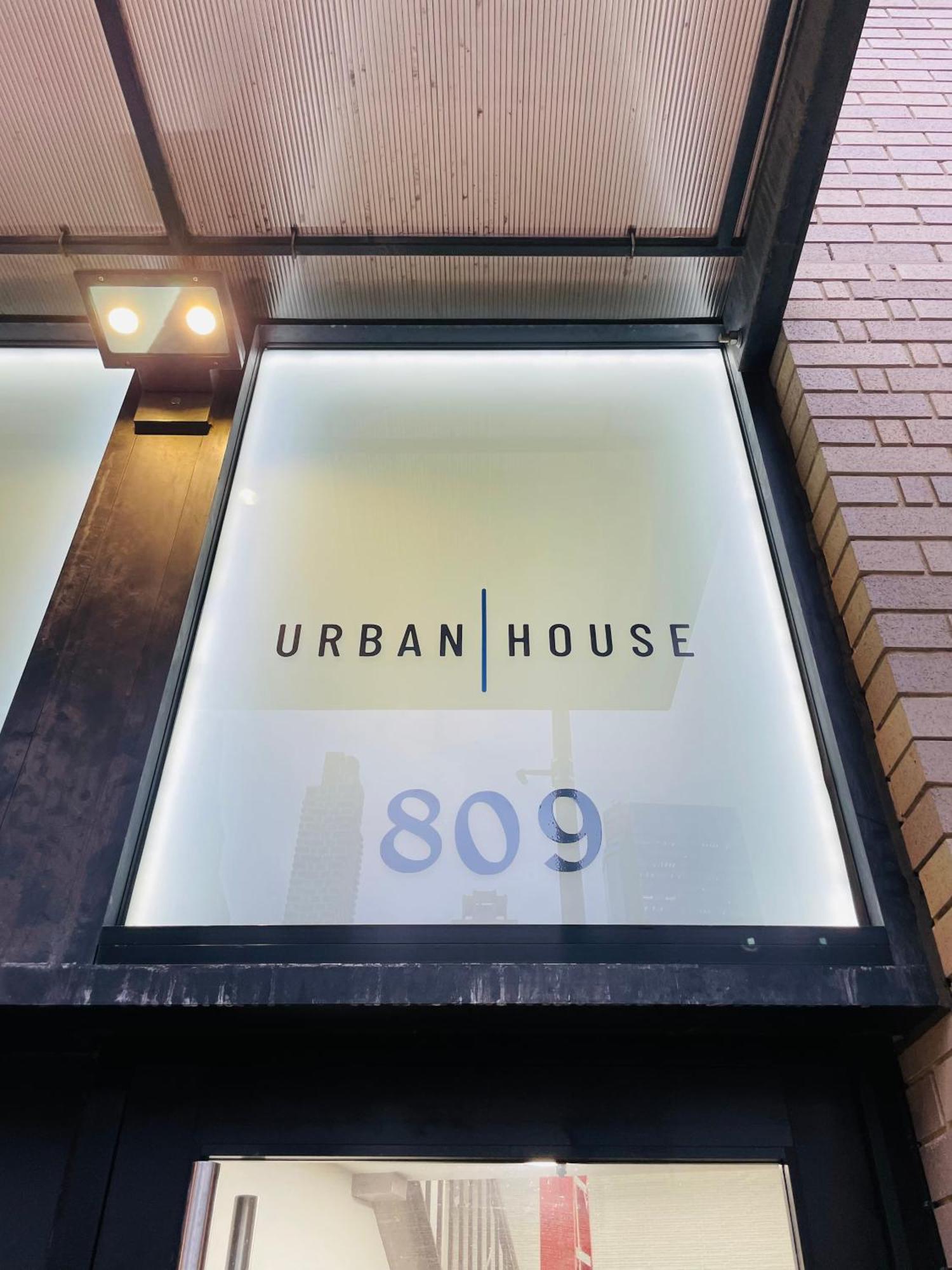 809-4a 1br With W&d Columbus Circle Apartment New York