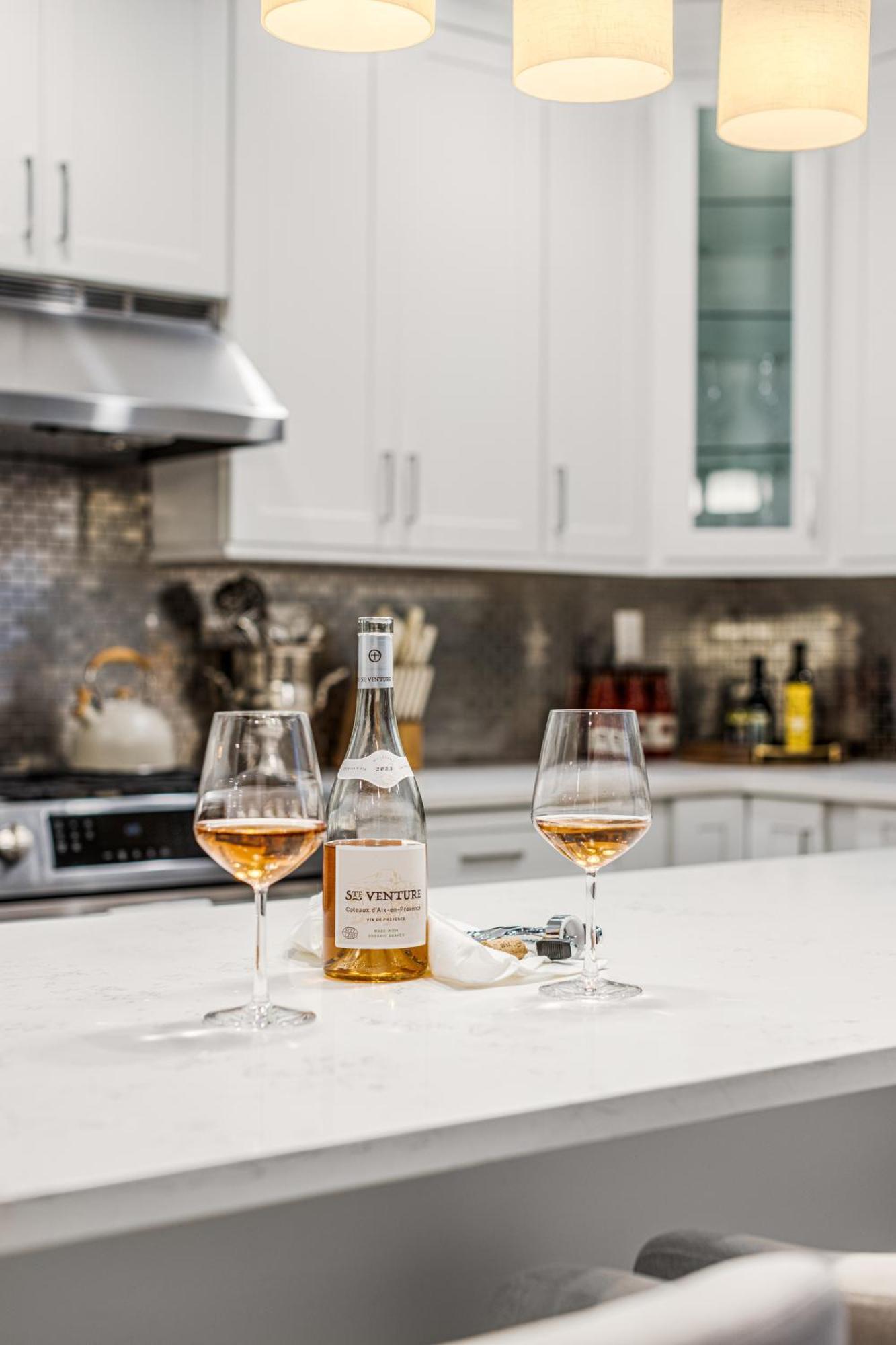 Stylish 3br Designer In Harlem With Parking Apartamento Nova York
