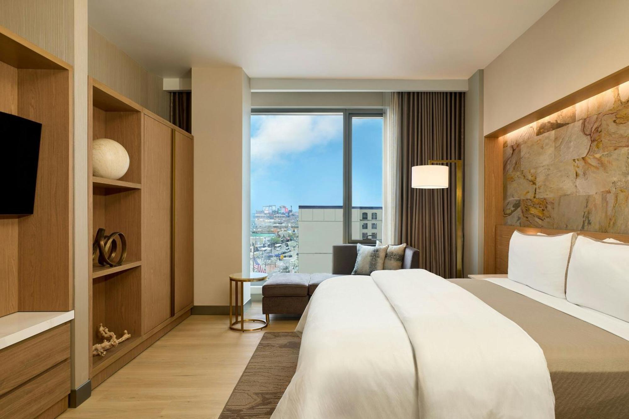 The Westin Flushing Laguardia Airport