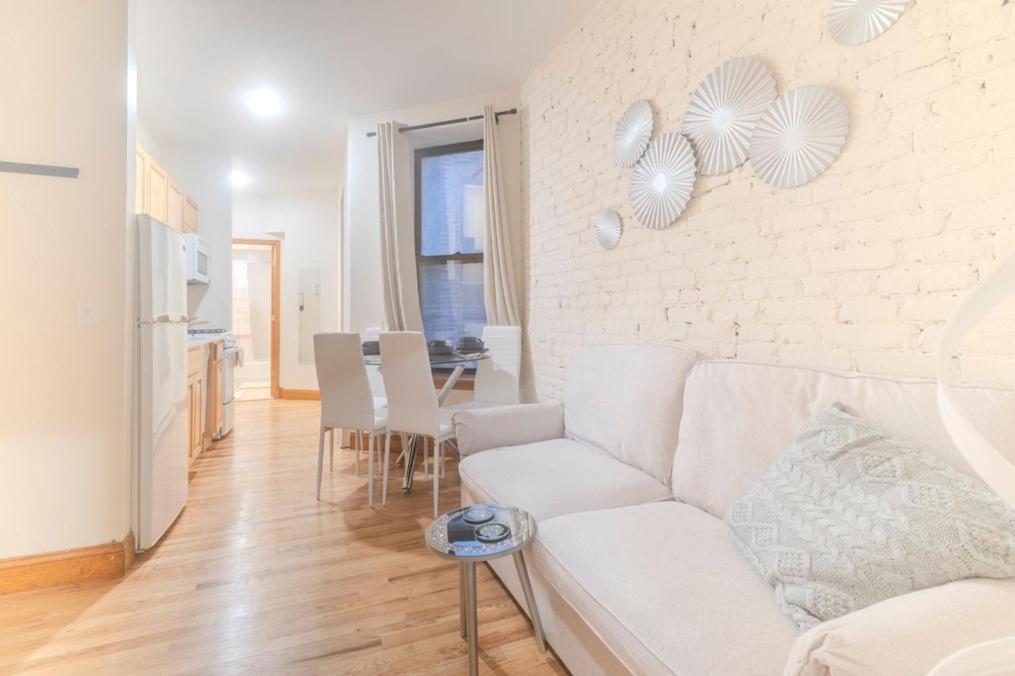 Apartment East Village Center W Full Amenities Great Location