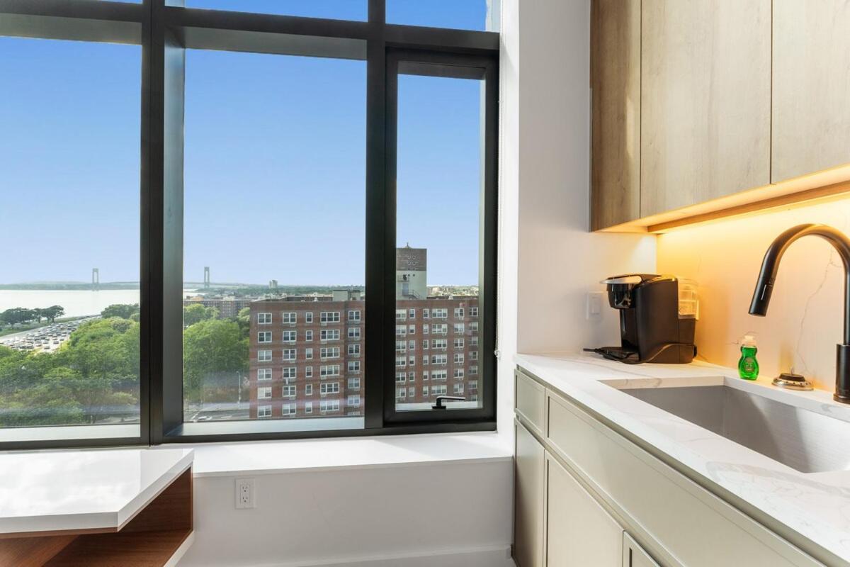 Sleek And Stylish Studio, Luxe Perks In Prime Spot Căn hộ New York