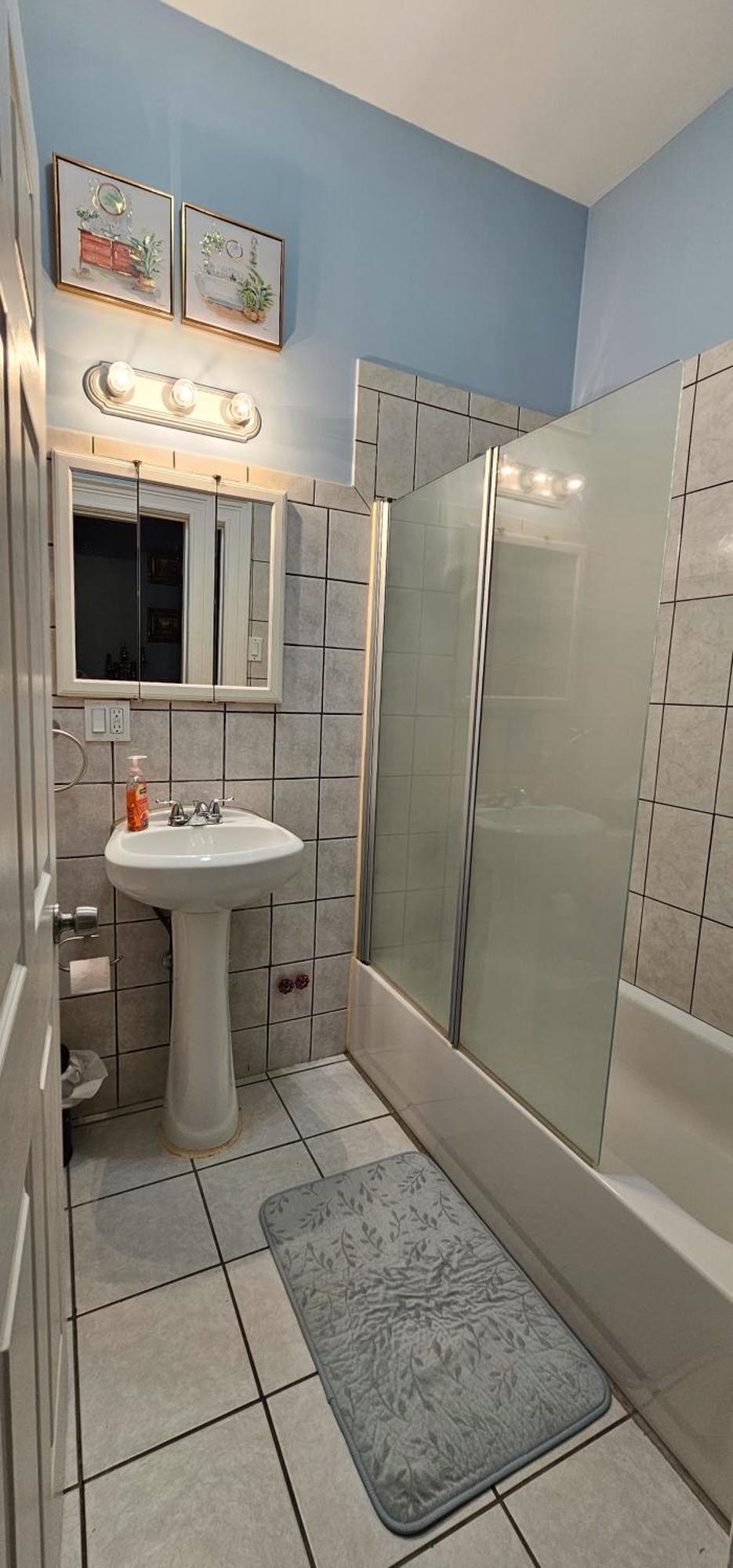 Luxurious At Colonial Townhouse New York