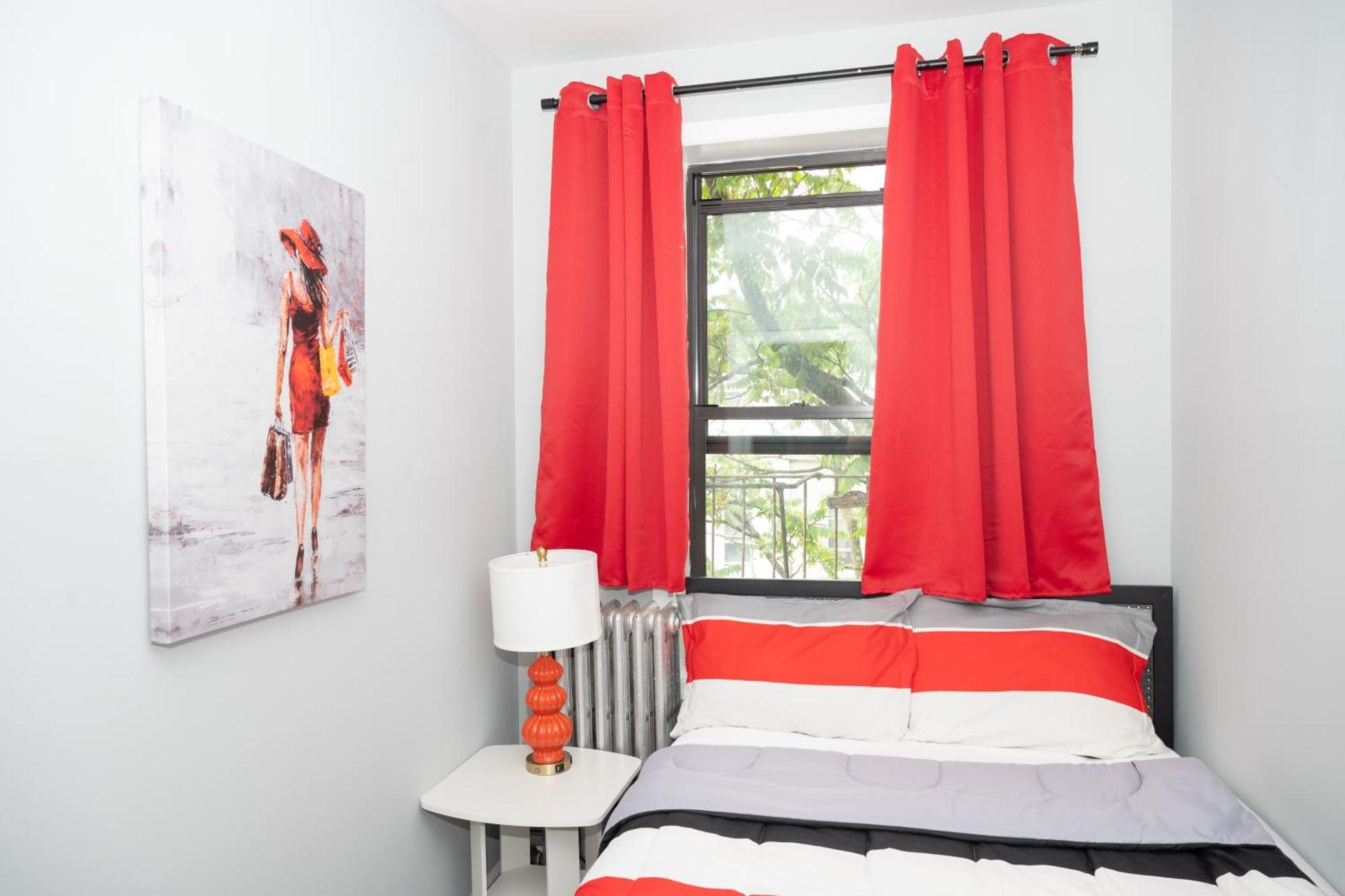 Ở trọ Ruby2 At Brighton 2min Walk To Ocean & Subway Chic New York