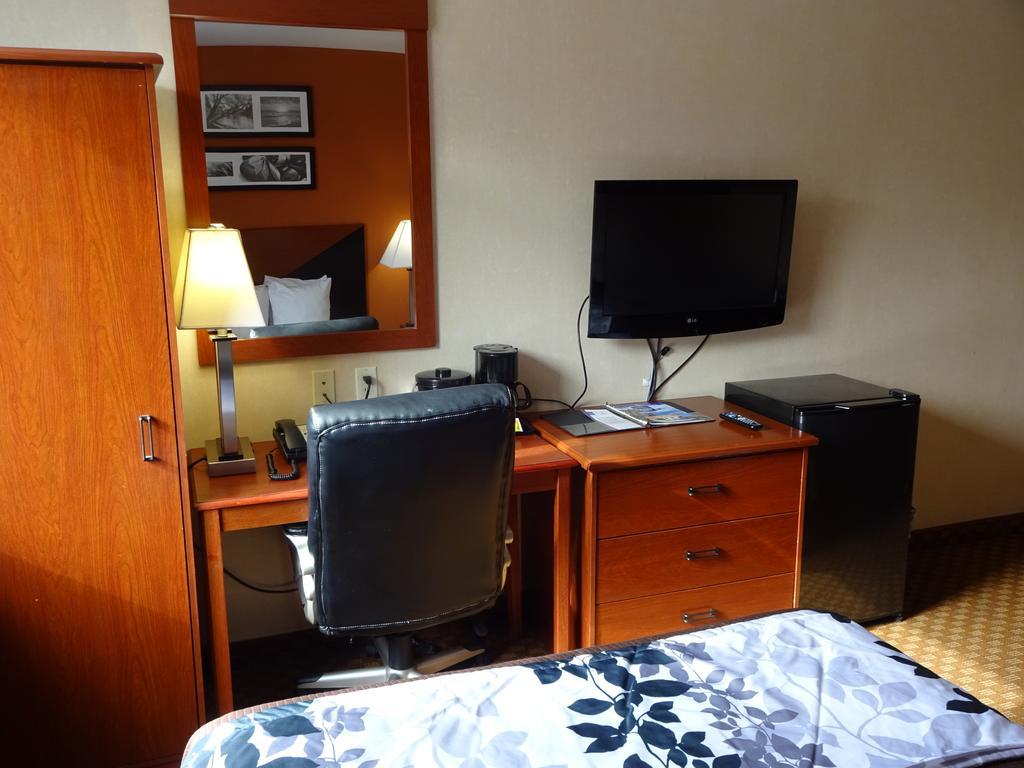 Khách sạn Sleep Brooklyn 3*