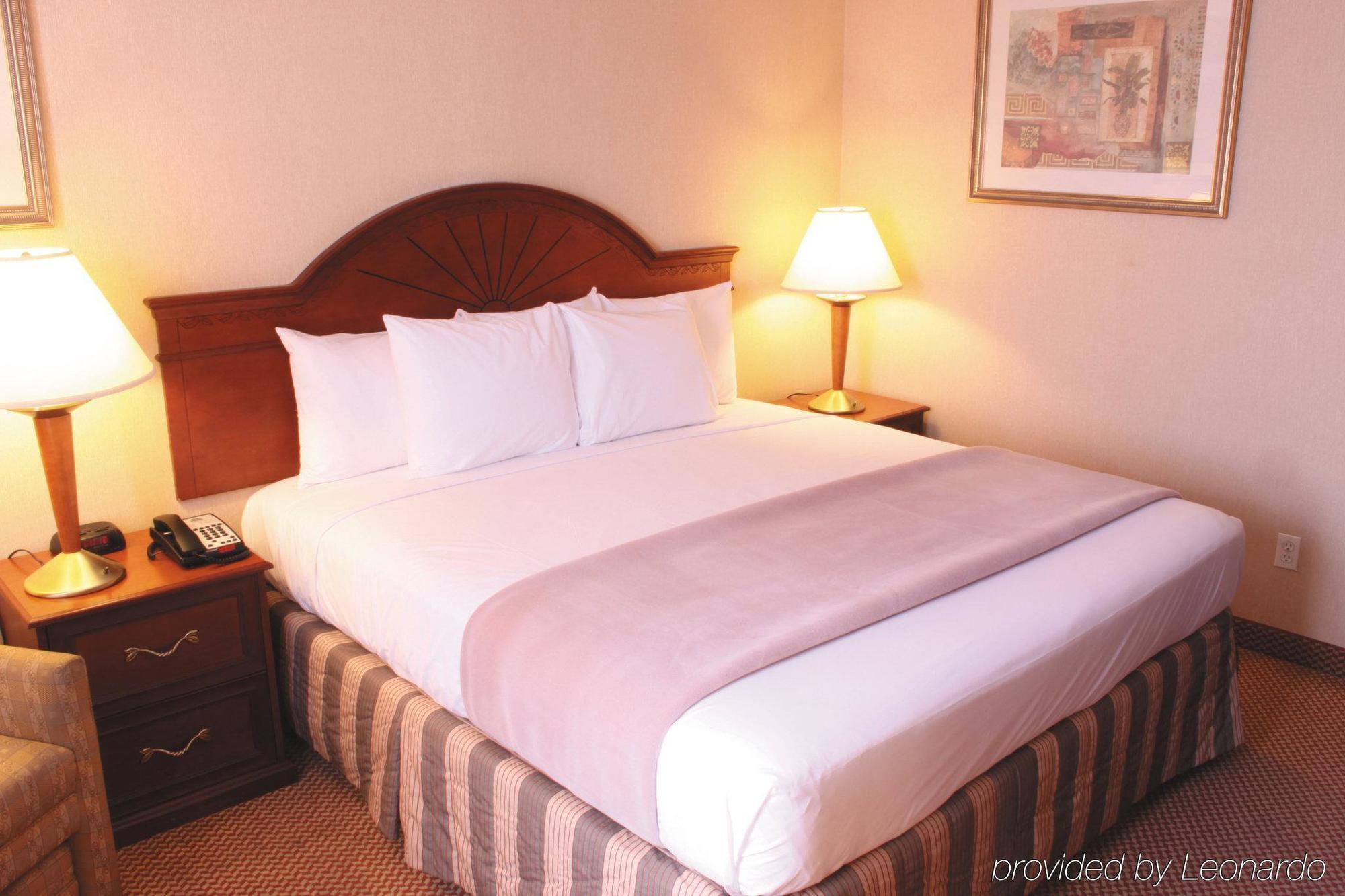 Khách sạn La Quinta By Wyndham Queens New York