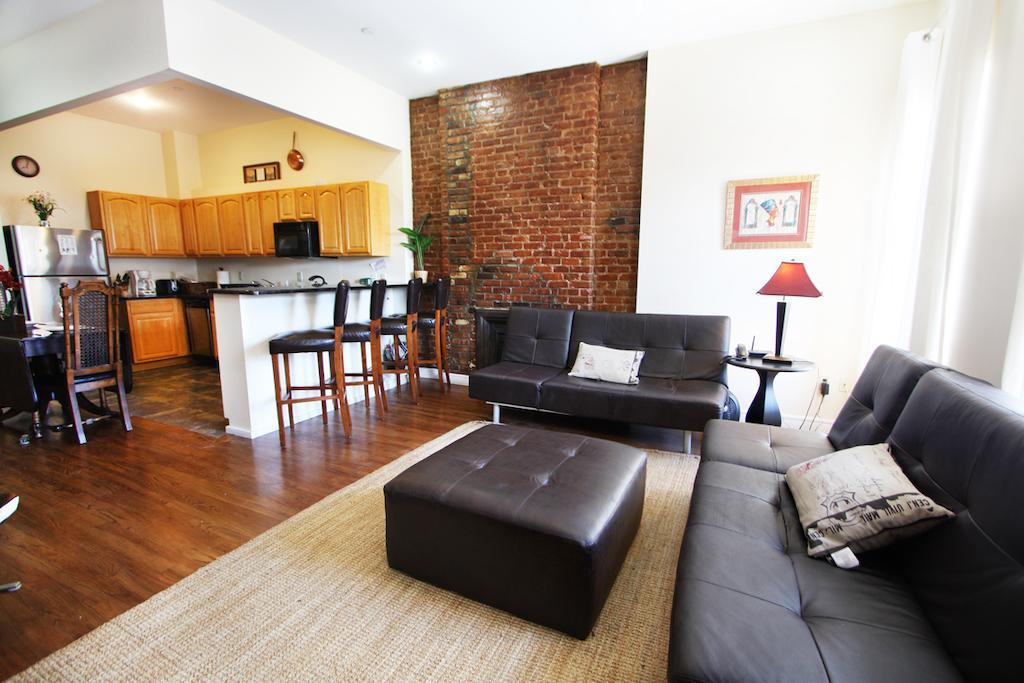 Luxury Living Suites *