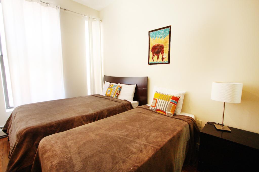 Căn hộ Luxury Living Suites *
