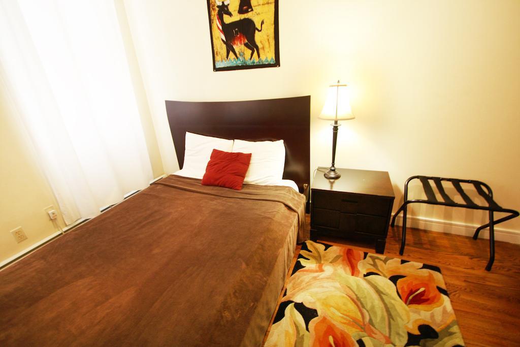 Căn hộ Luxury Living Suites *