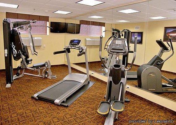 Travelodge By Wyndham Queens Khách sạn 3*