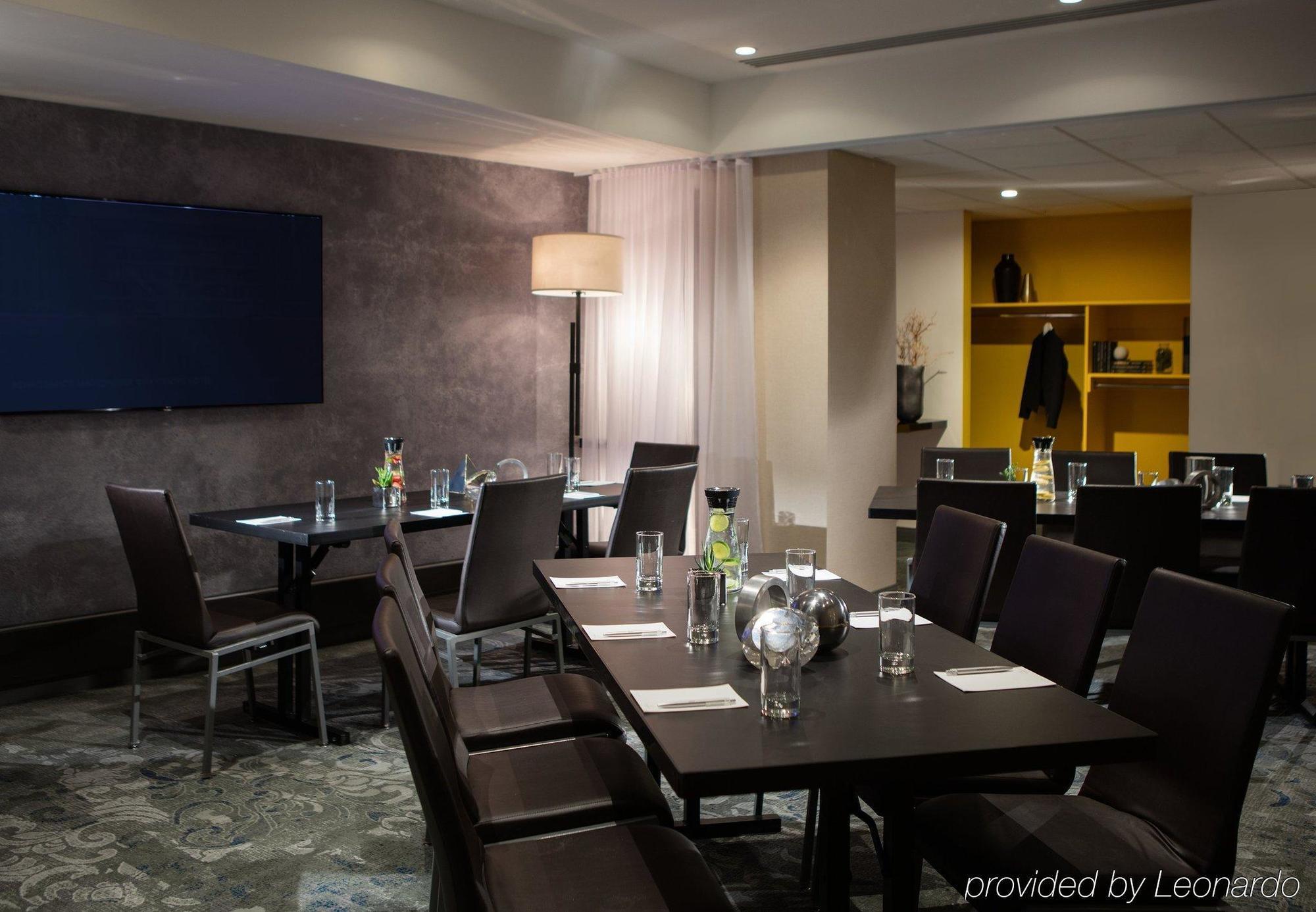 Renaissance Times Square By Marriott Khách sạn 4*